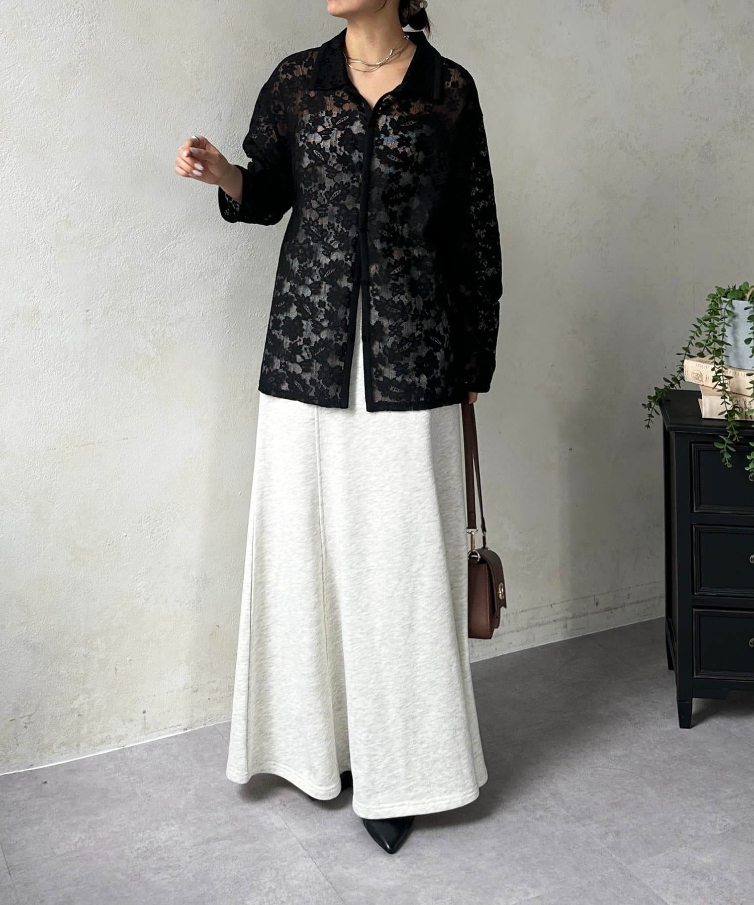 Thevon.(ゼヴォン) メッシュレースシャツ