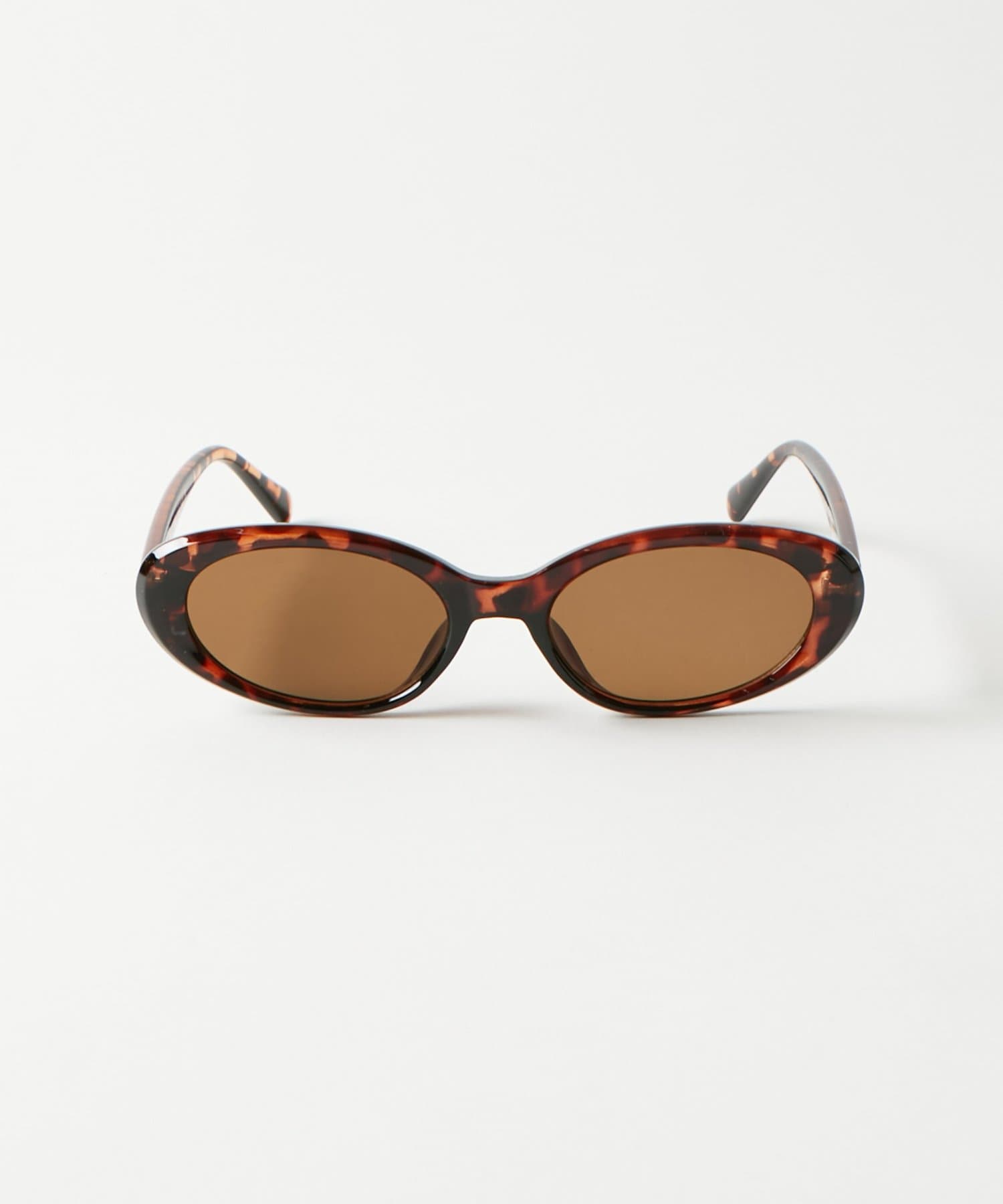 WHO’S WHO gallery(フーズフーギャラリー) オーバルサングラス