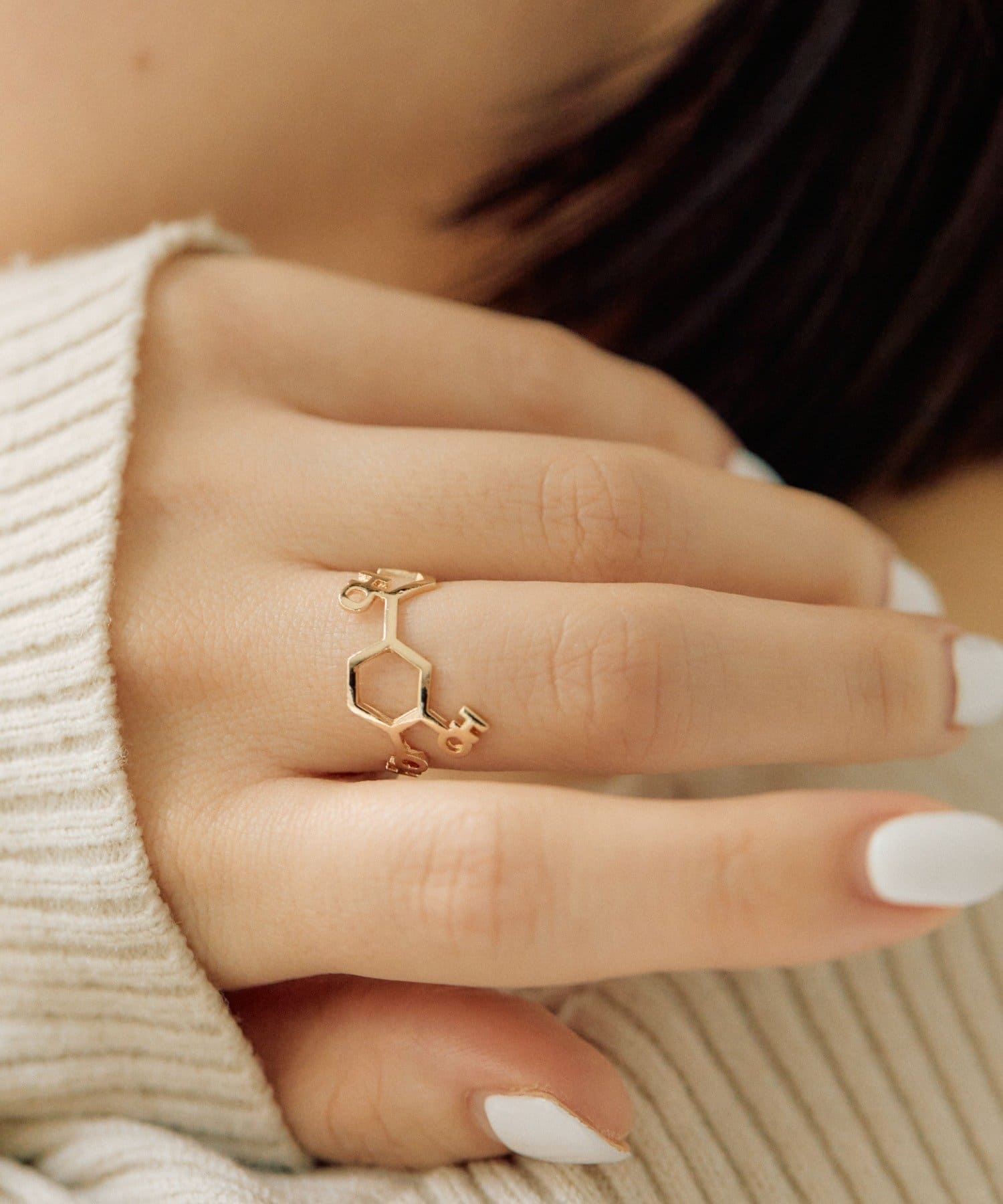 ear PAPILLONNER(イア パピヨネ) 《WEB限定》化学構造式リング