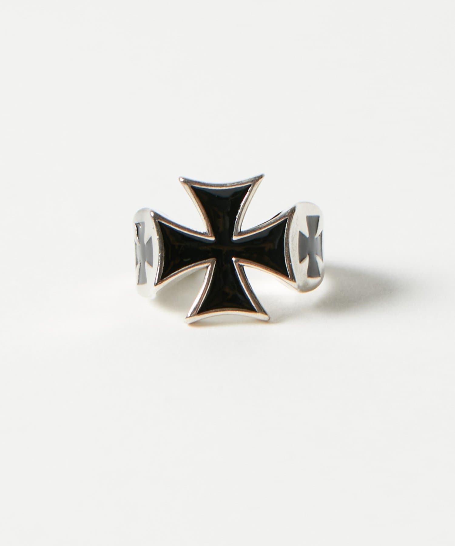 WHO’S WHO gallery(フーズフーギャラリー) クロスモチーフリング