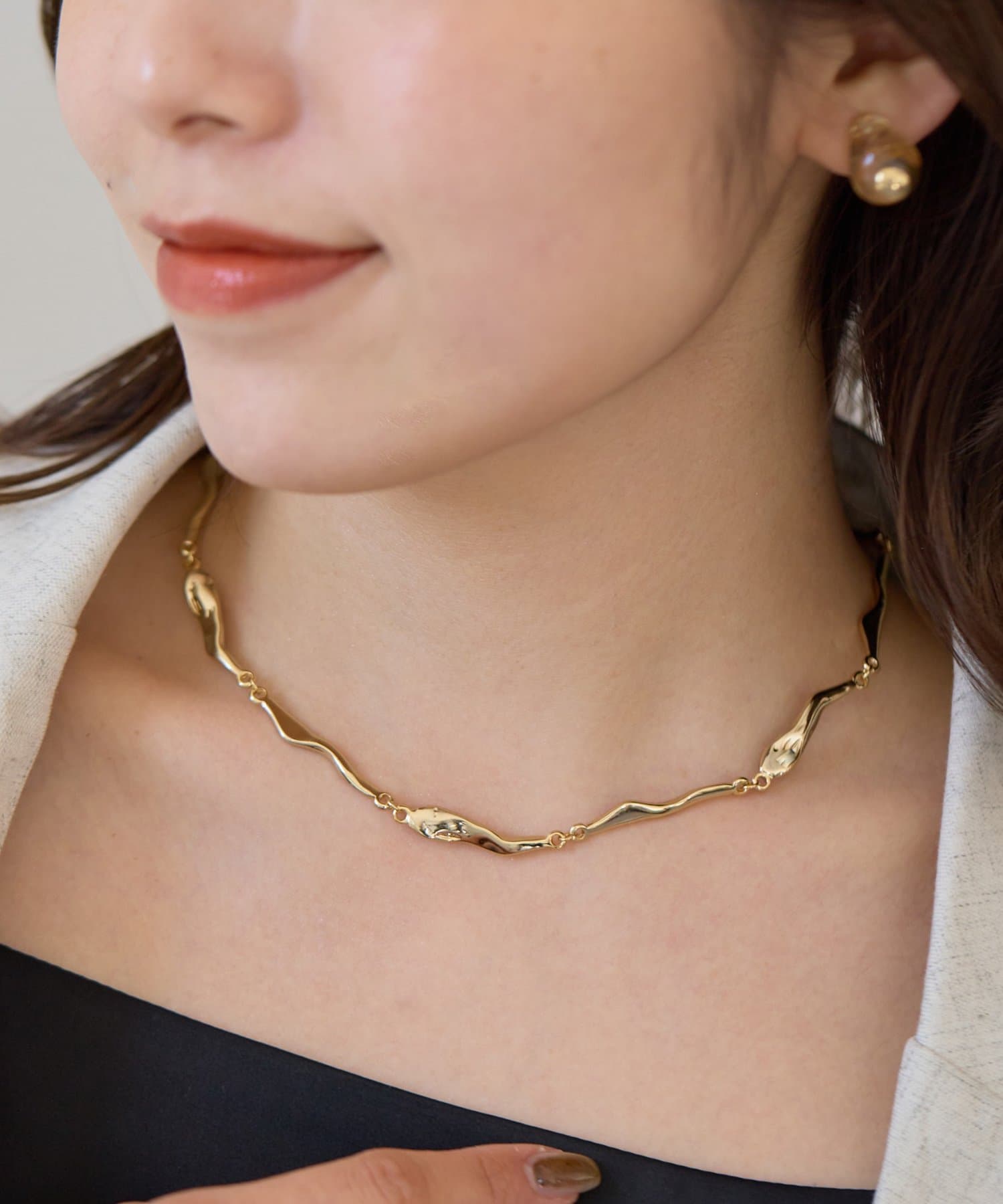 Thevon.(ゼヴォン) 【Mayu企画】ニュアンスウェーブネックレス(サージカル)