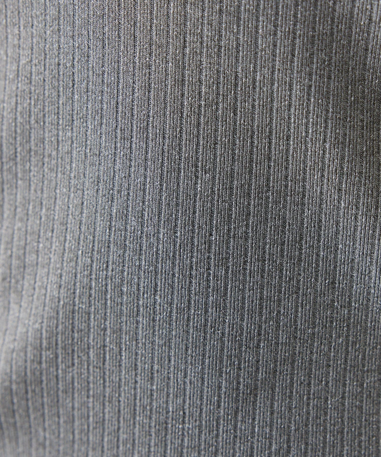 COLONY 2139(コロニー トゥーワンスリーナイン) 多機能やわらかリブヘンリーネックプルオーバー