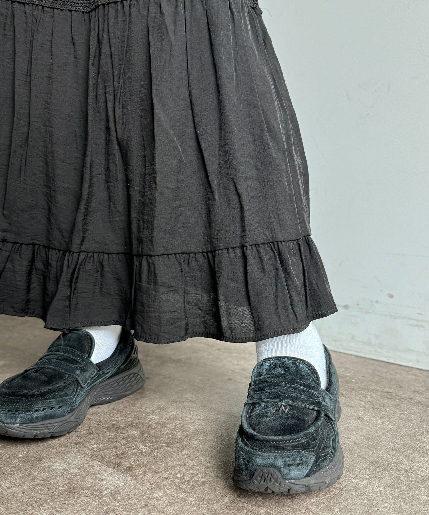 CPCM(シーピーシーエム) 段刺繍レーススカート