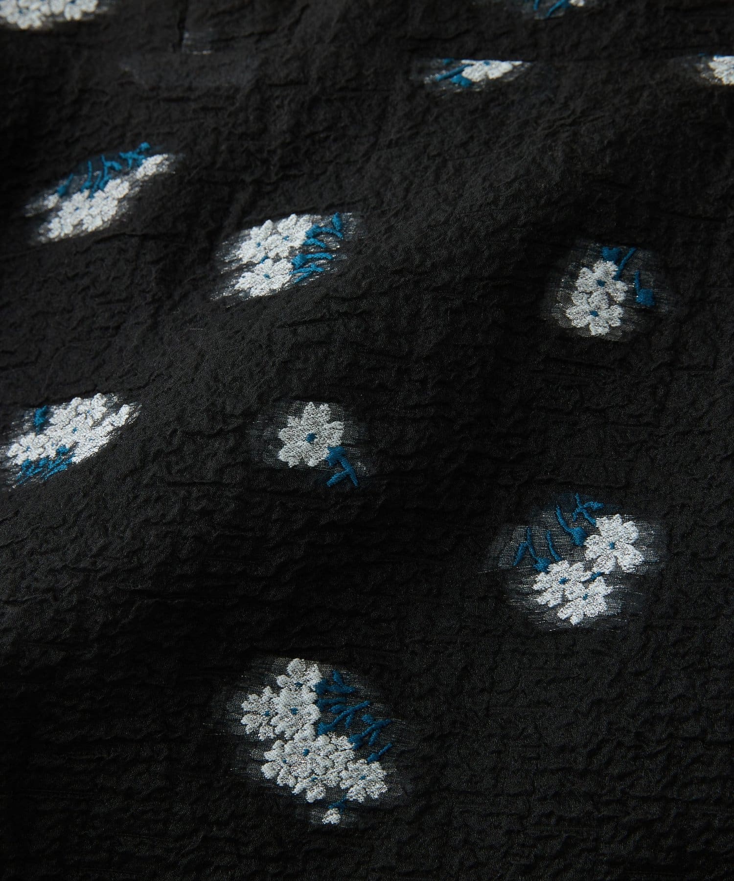 La boutique BonBon(ラブティックボンボン) 【最強モテブラウス】小花ラメジャガードペプラムブラウス