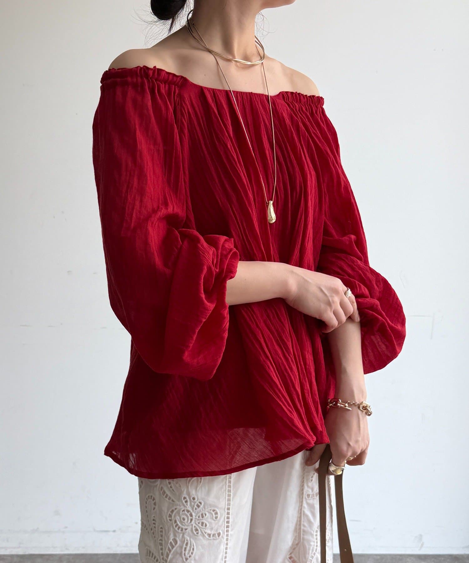 DOUDOU(ドゥドゥ) フラッフィーオフショルブラウス