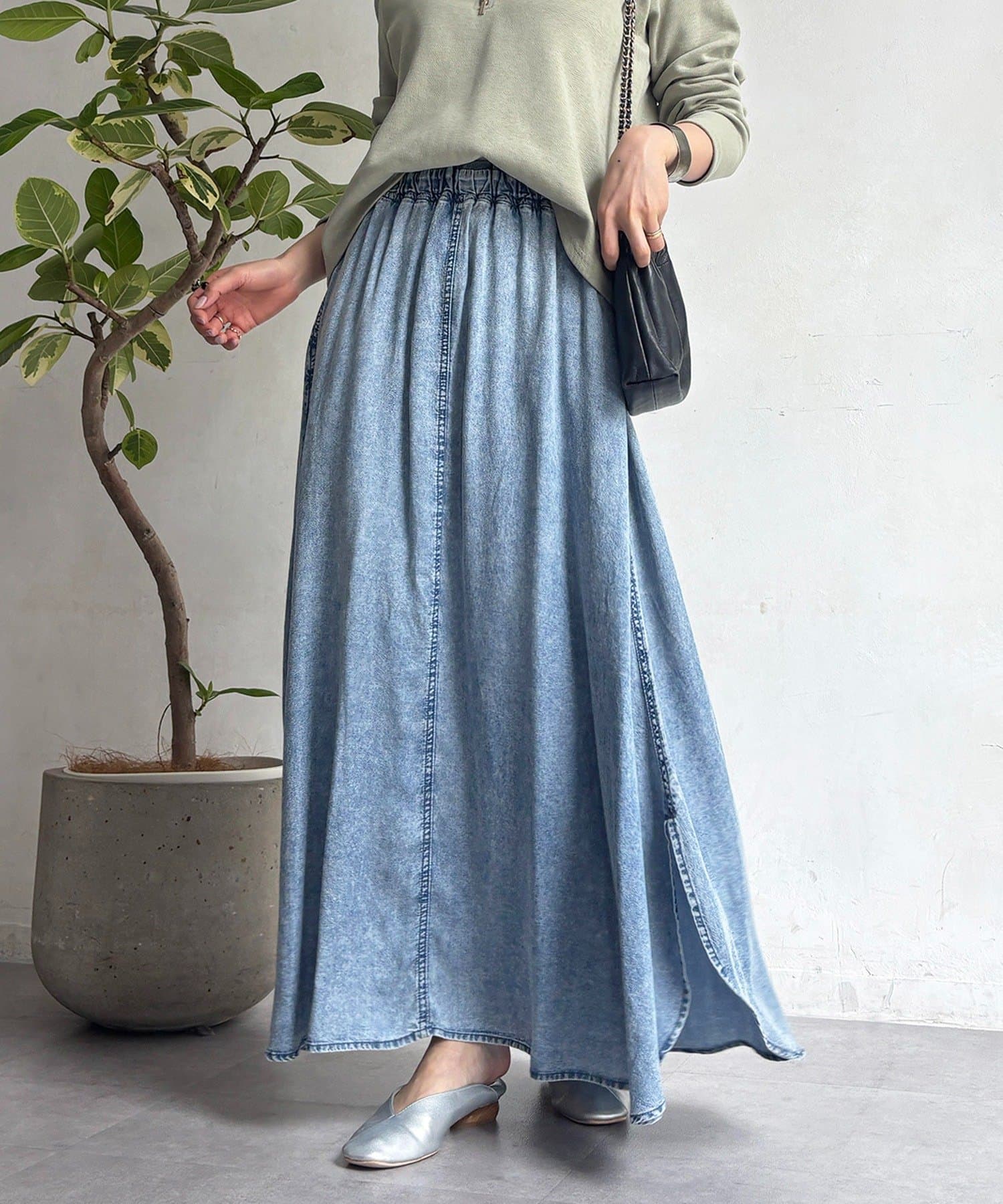 un dix cors(アンディコール) パウダーデニムサークルスカート