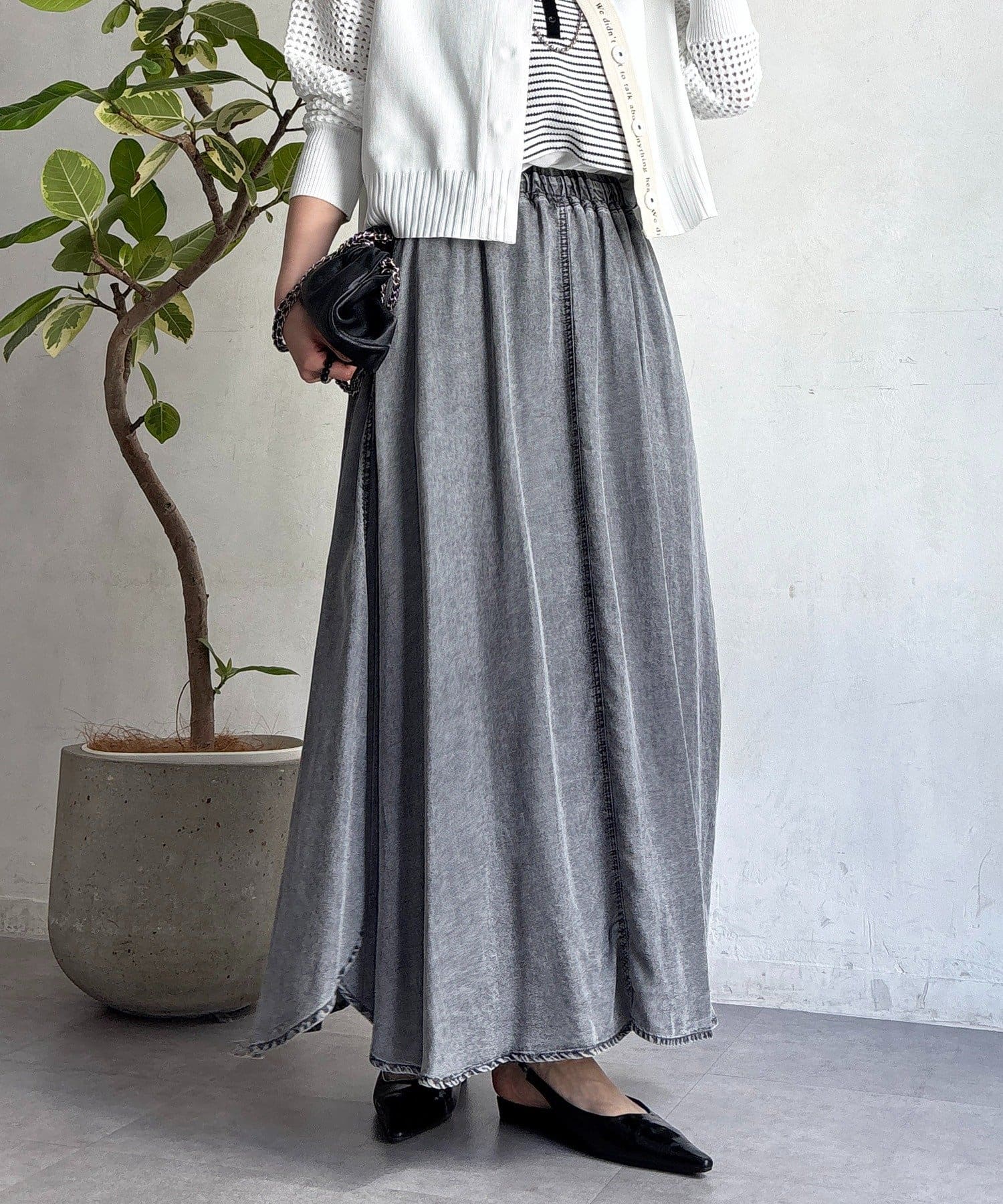 un dix cors(アンディコール) パウダーデニムサークルスカート