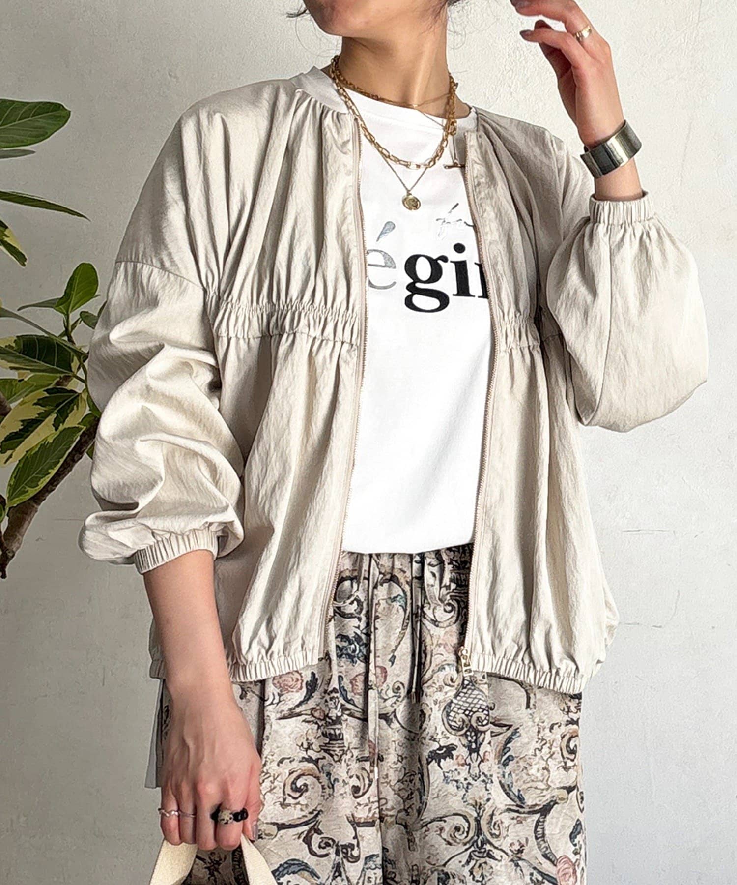 un dix cors(アンディコール) ギャザー切り替えブルゾン