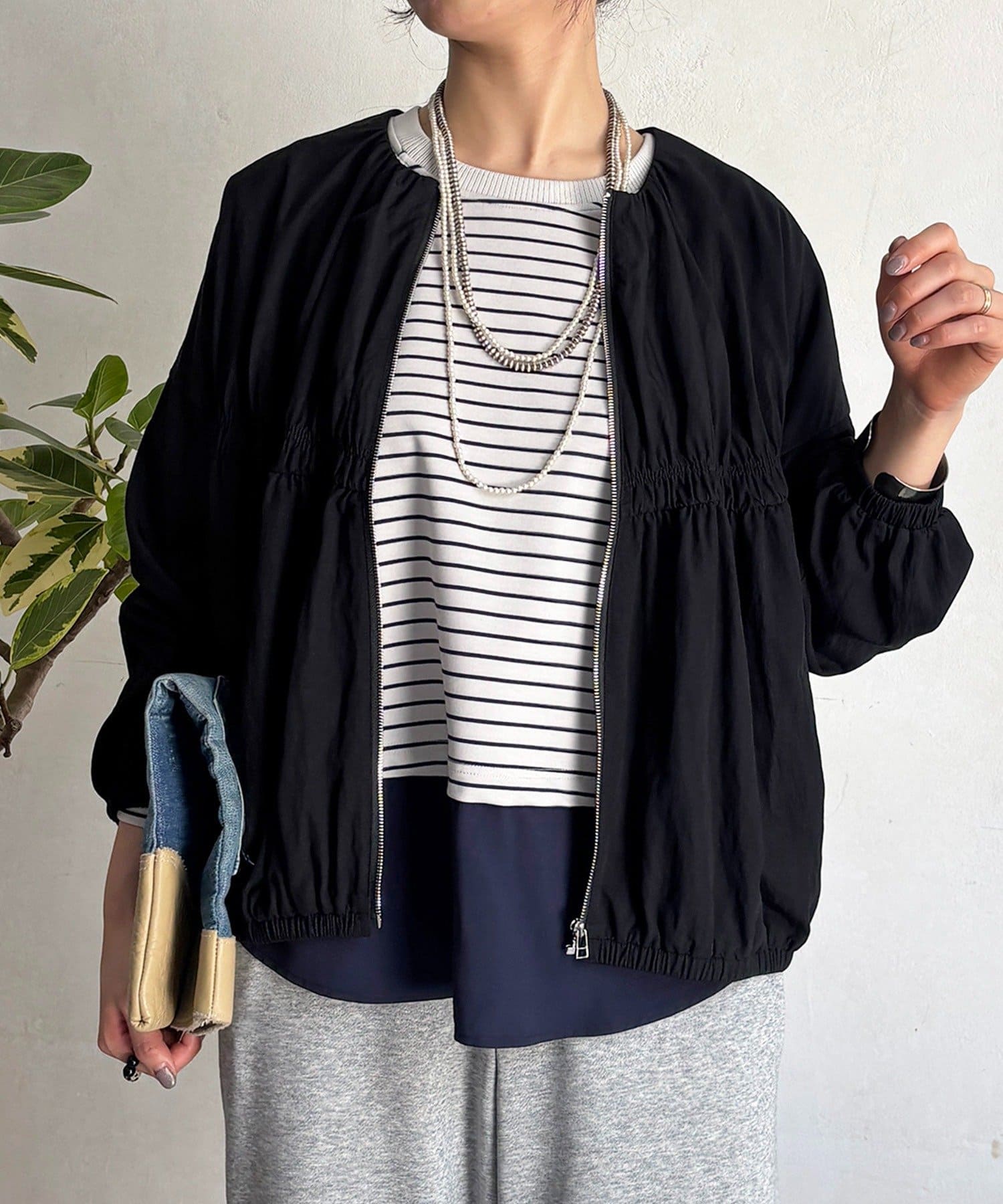 un dix cors(アンディコール) ギャザー切り替えブルゾン