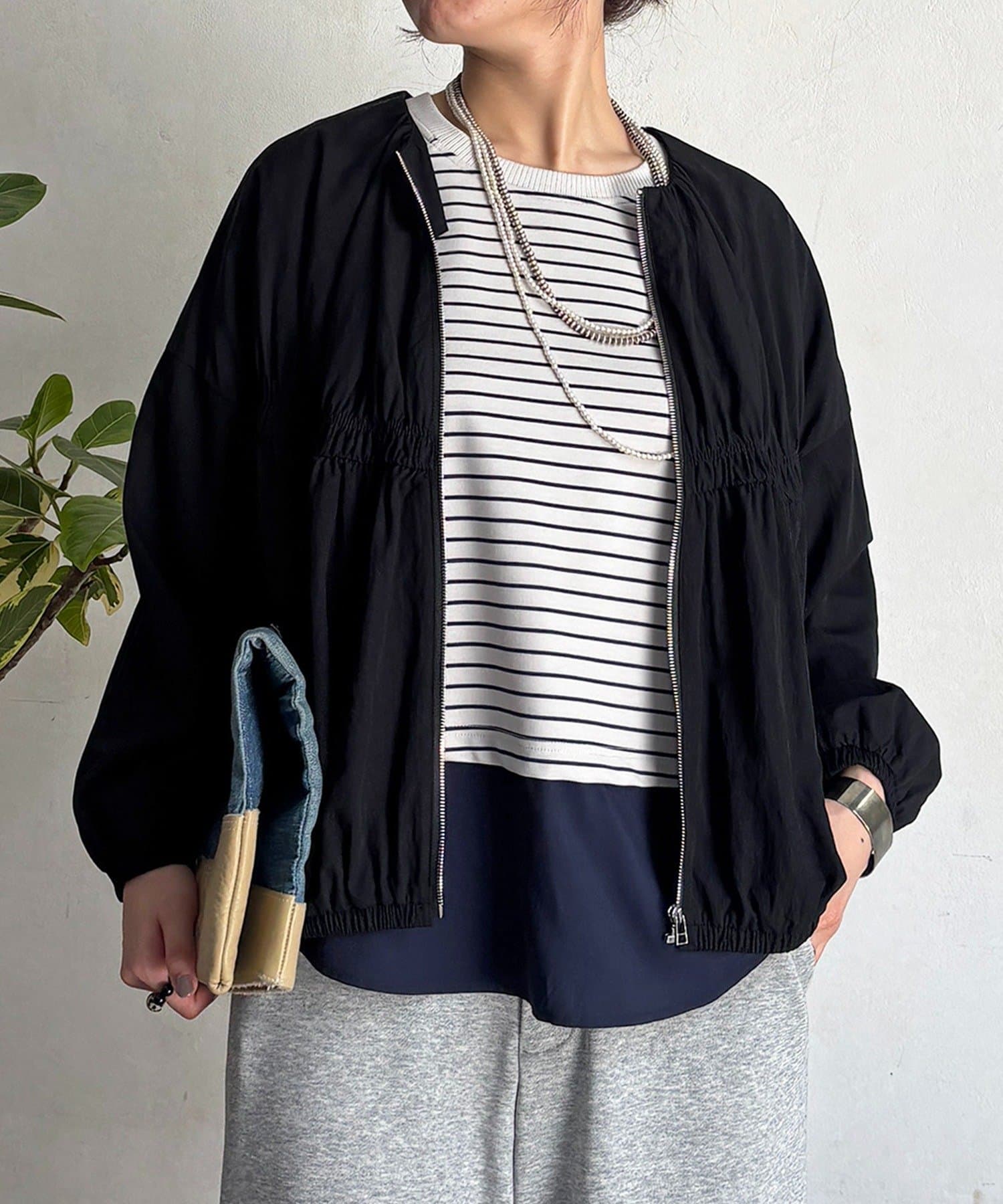 un dix cors(アンディコール) ギャザー切り替えブルゾン