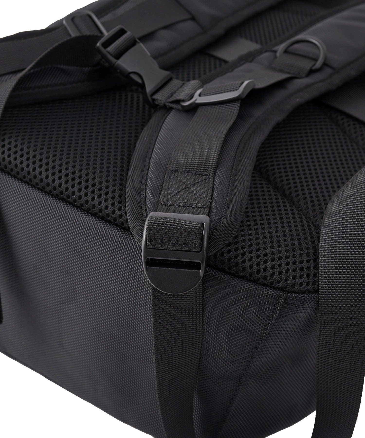 3COINS(スリーコインズ) 2パーテションリュック