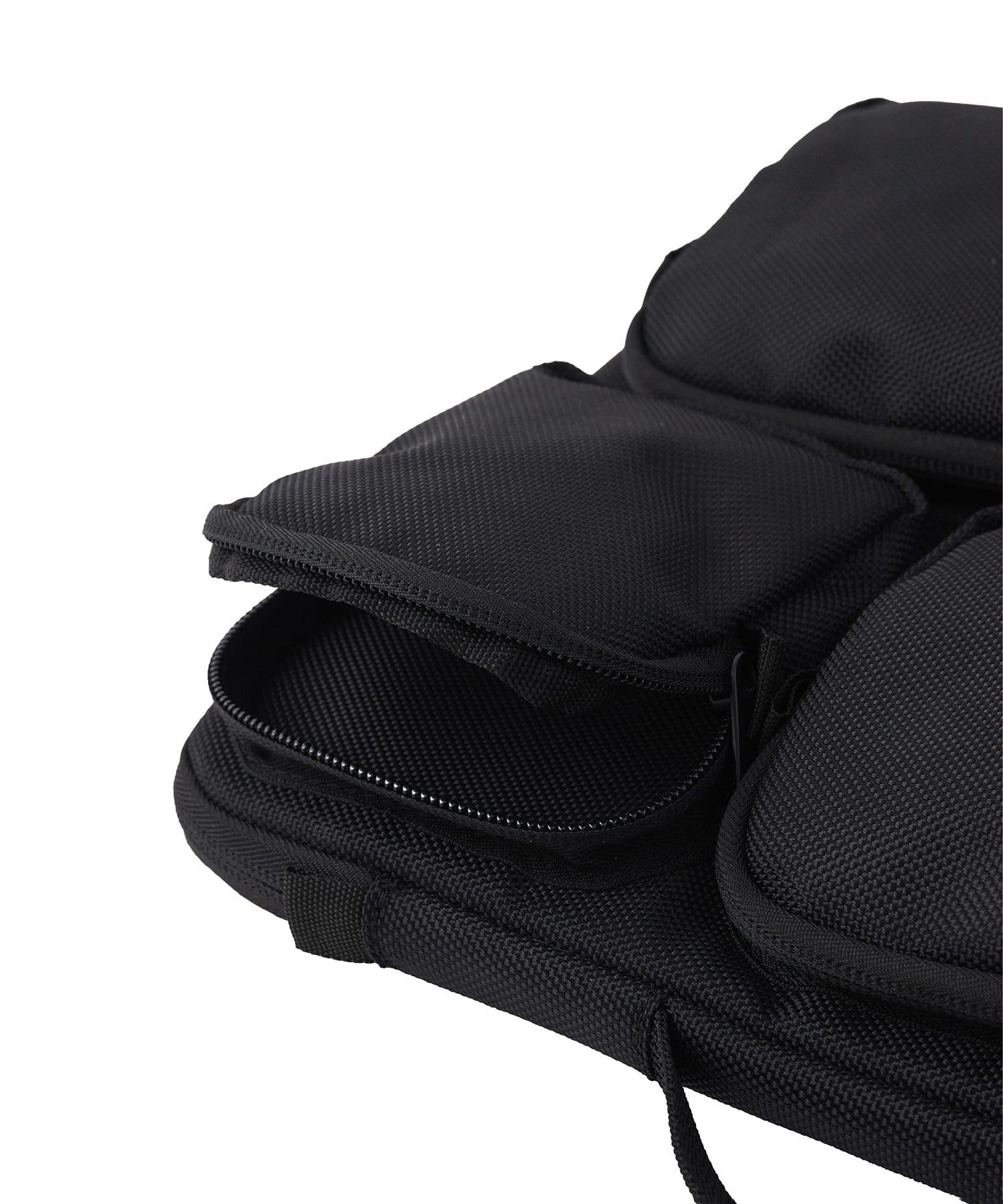 3COINS(スリーコインズ) 3ポケットPCケース