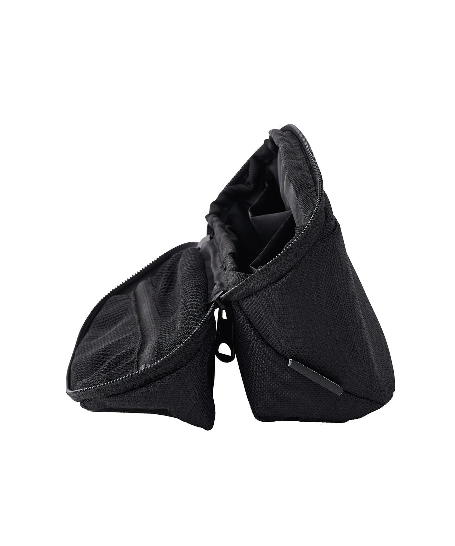 3COINS(スリーコインズ) 自立マルチポーチ