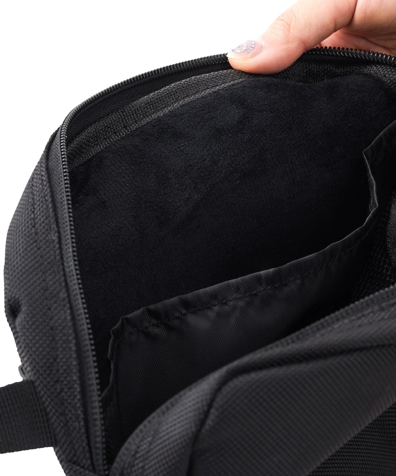 3COINS(スリーコインズ) ガジェットポーチ