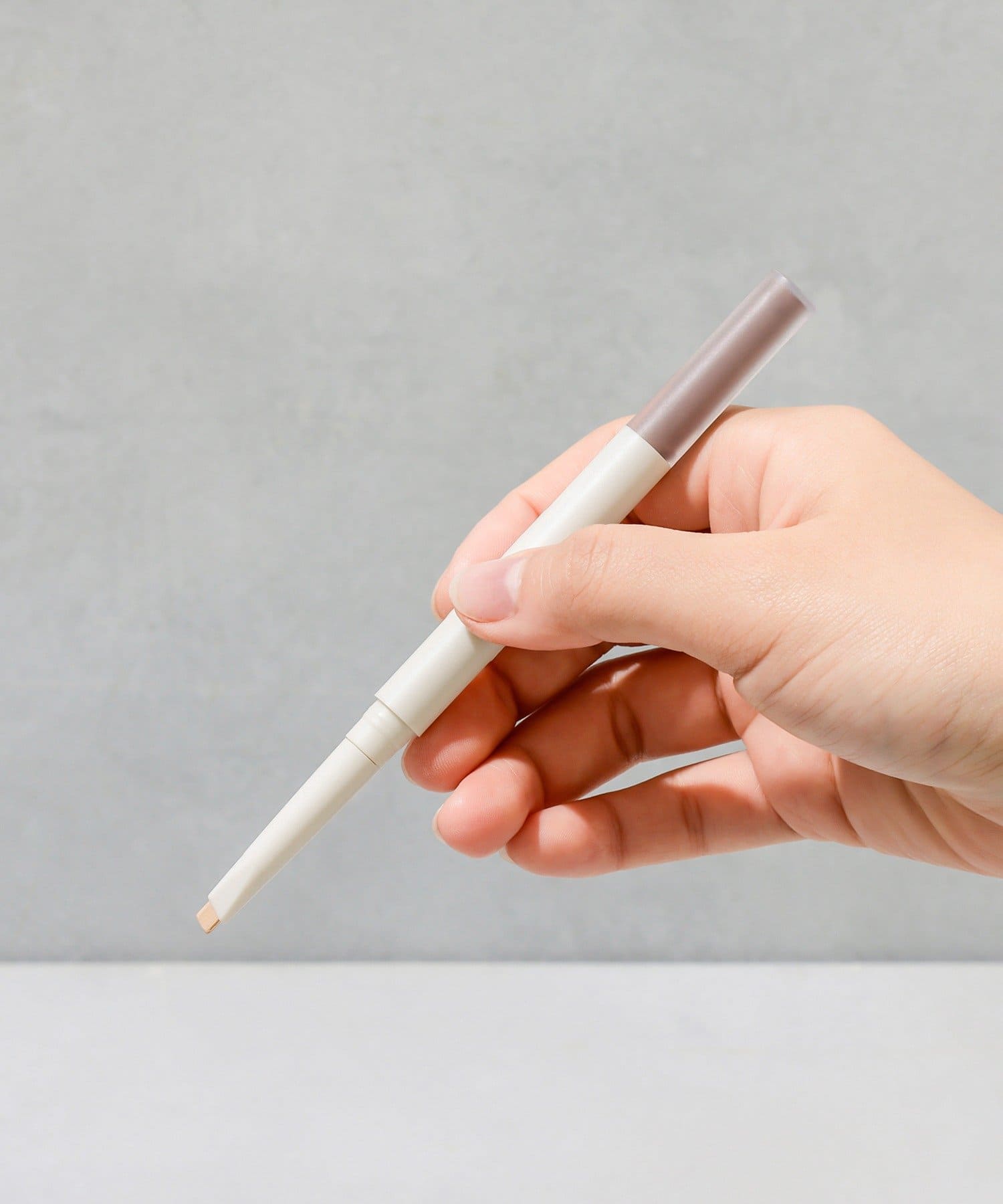 3COINS(スリーコインズ) 《3/13（金）より順次発売》2WAYエッジブロウマスカラ／and us