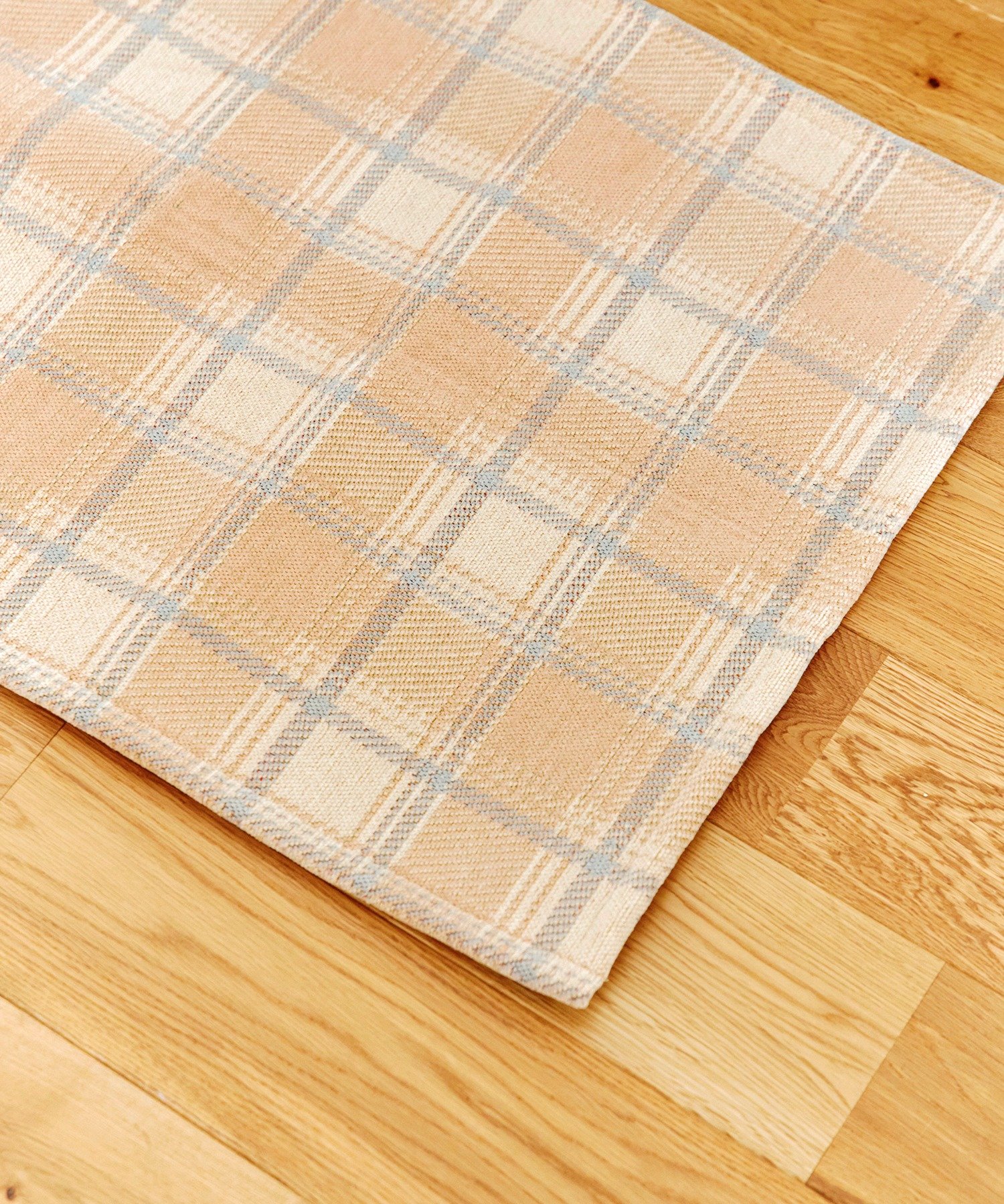 salut!(サリュ) チェックジャガードマット：50×80cm