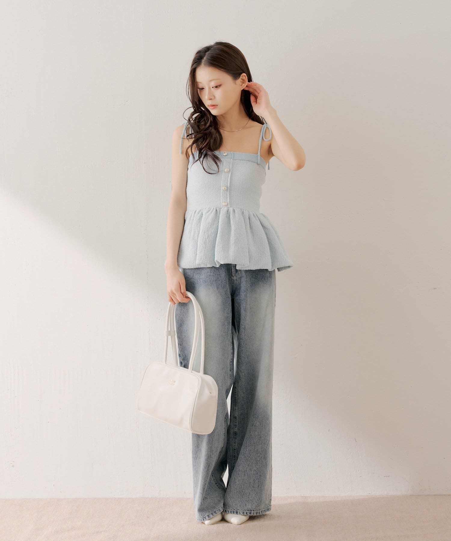 Chico(チコ) 【3/12(木) 0:00～予約開始】ペプラムニットベアトップス