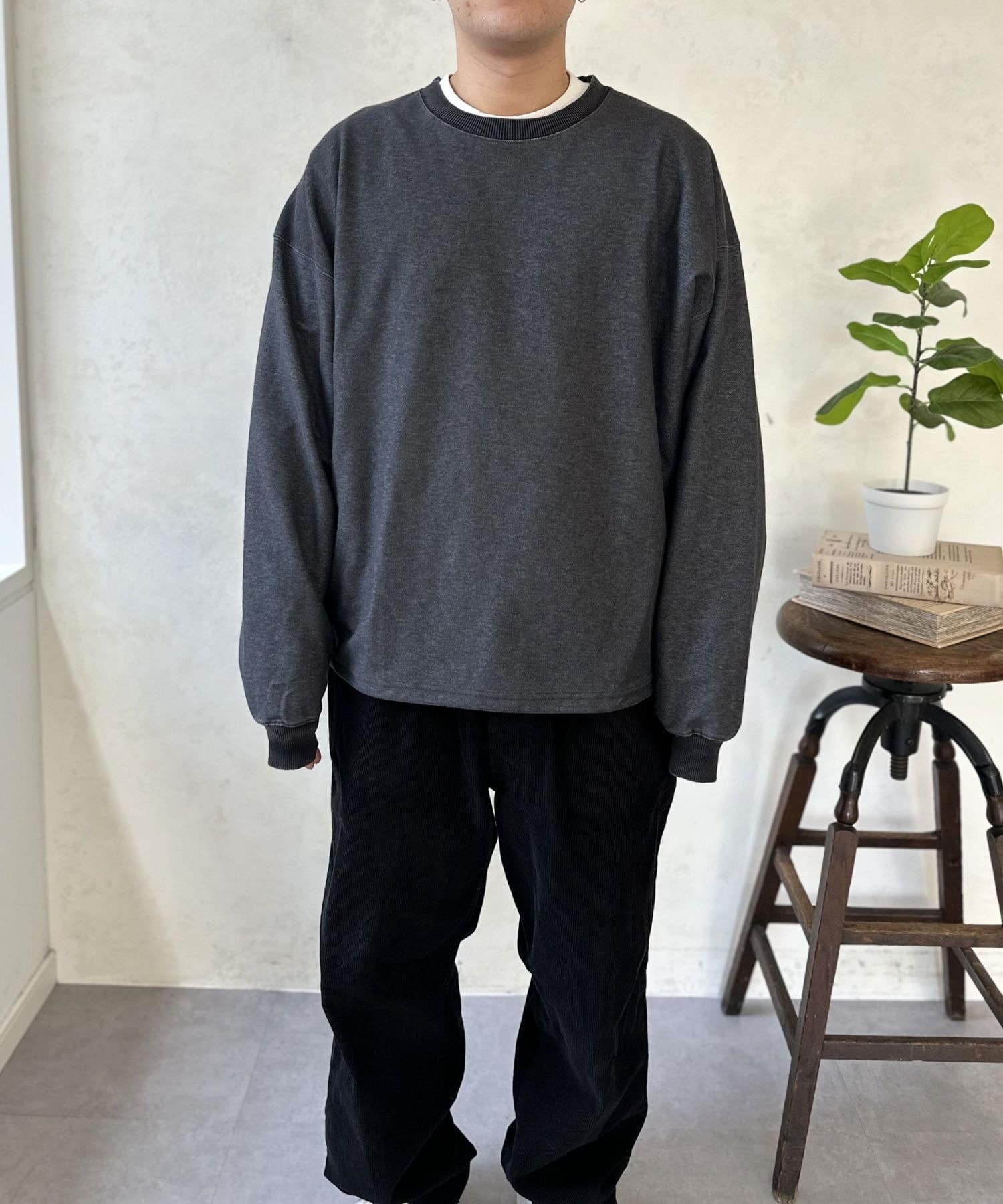 LOCUST(ローカスト) 【ユニセックス】ミニ裏毛裾ドロストT