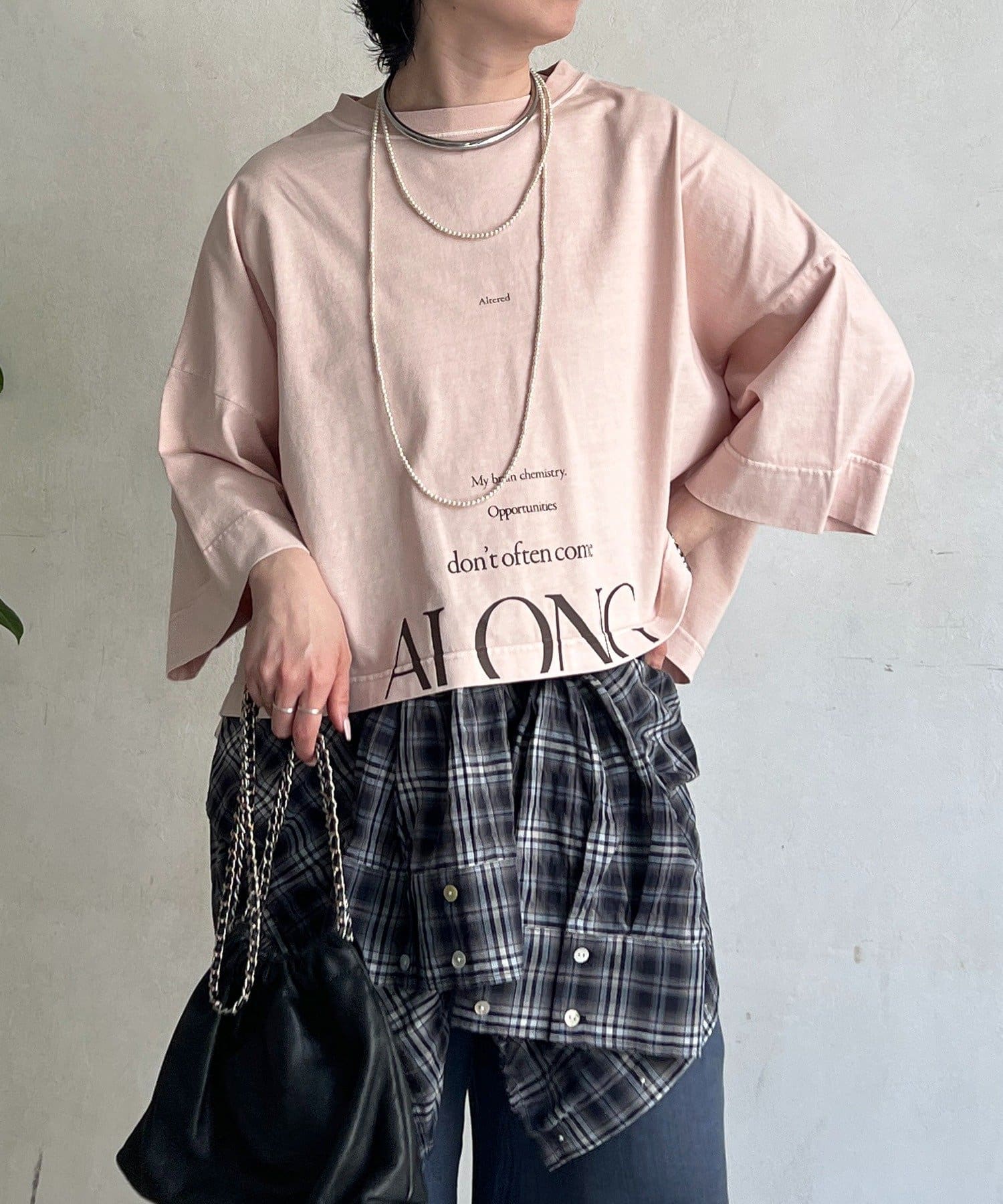 un dix cors(アンディコール) ピグメントオーバーロゴTEE