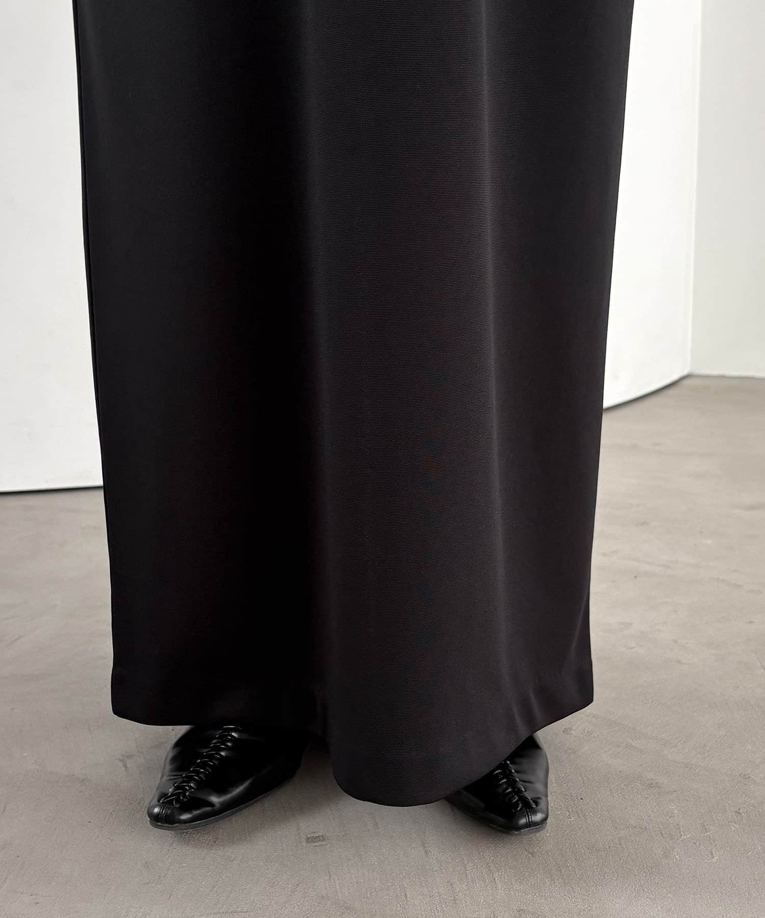 CAPRICIEUX LE'MAGE(カプリシュレマージュ) 【tani企画】UネックIラインワンピース