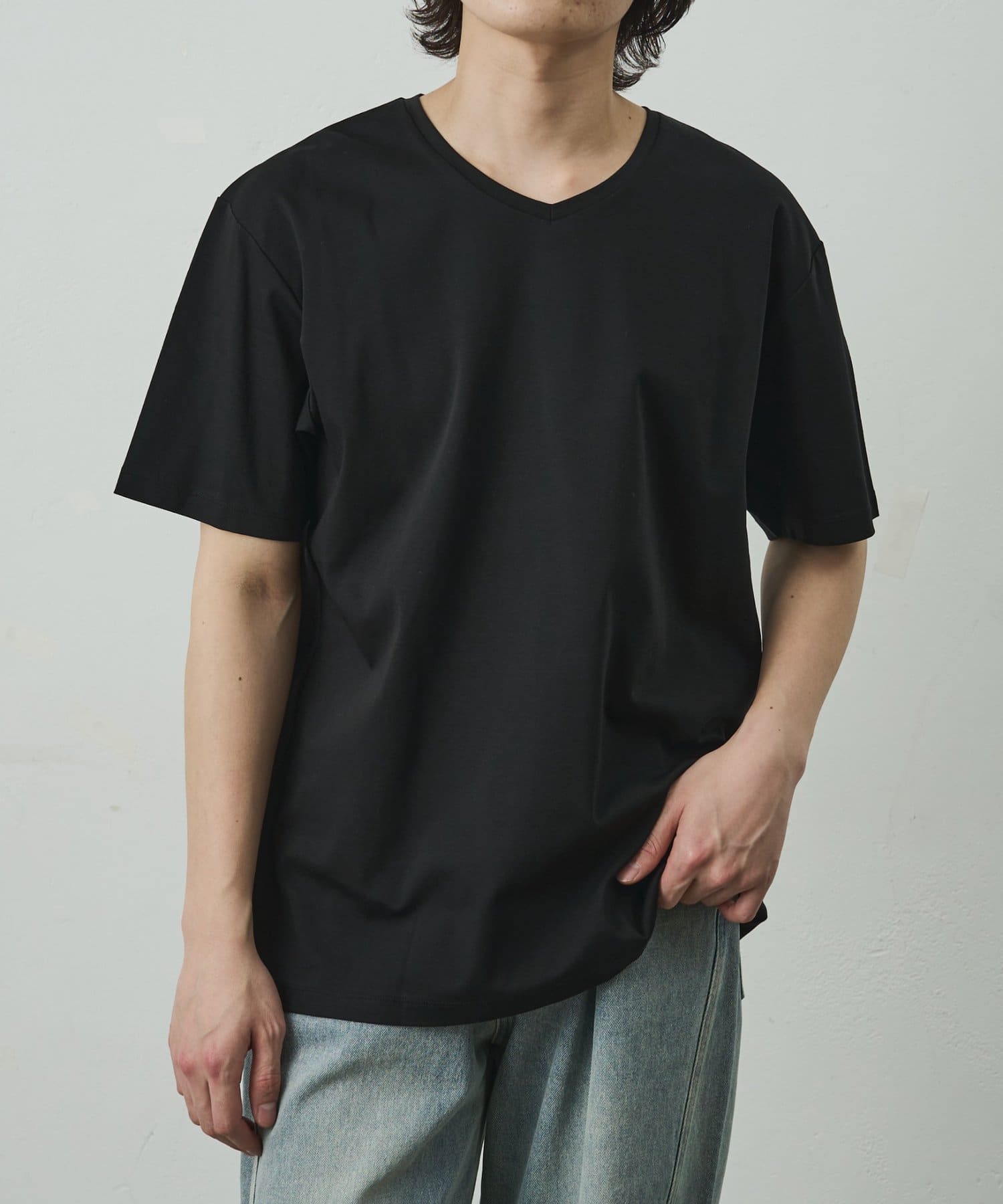 COLONY 2139(コロニー トゥーワンスリーナイン) 【リバイバル】スマートVネック半袖Tシャツ