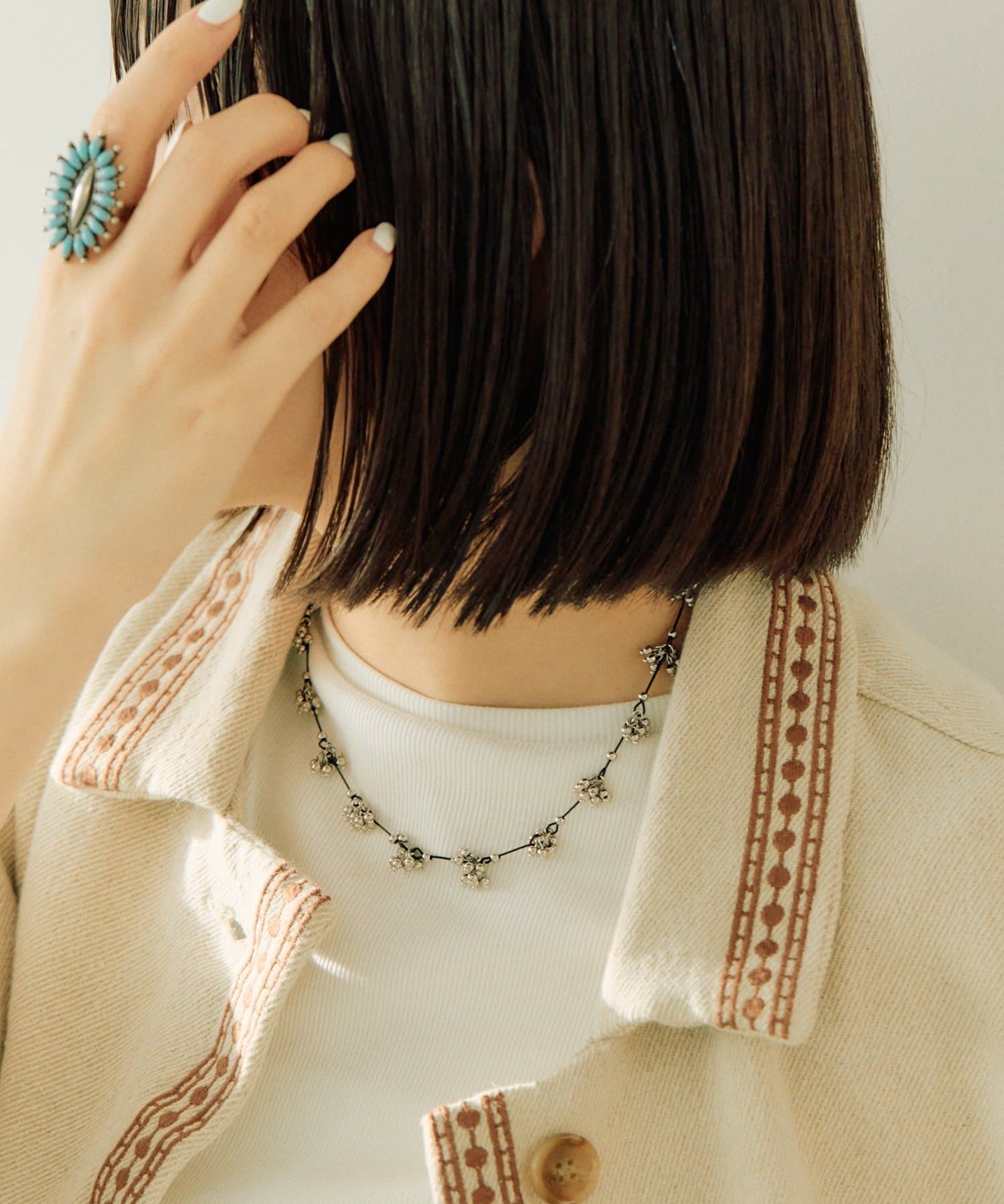 ビーズスパークネックレス