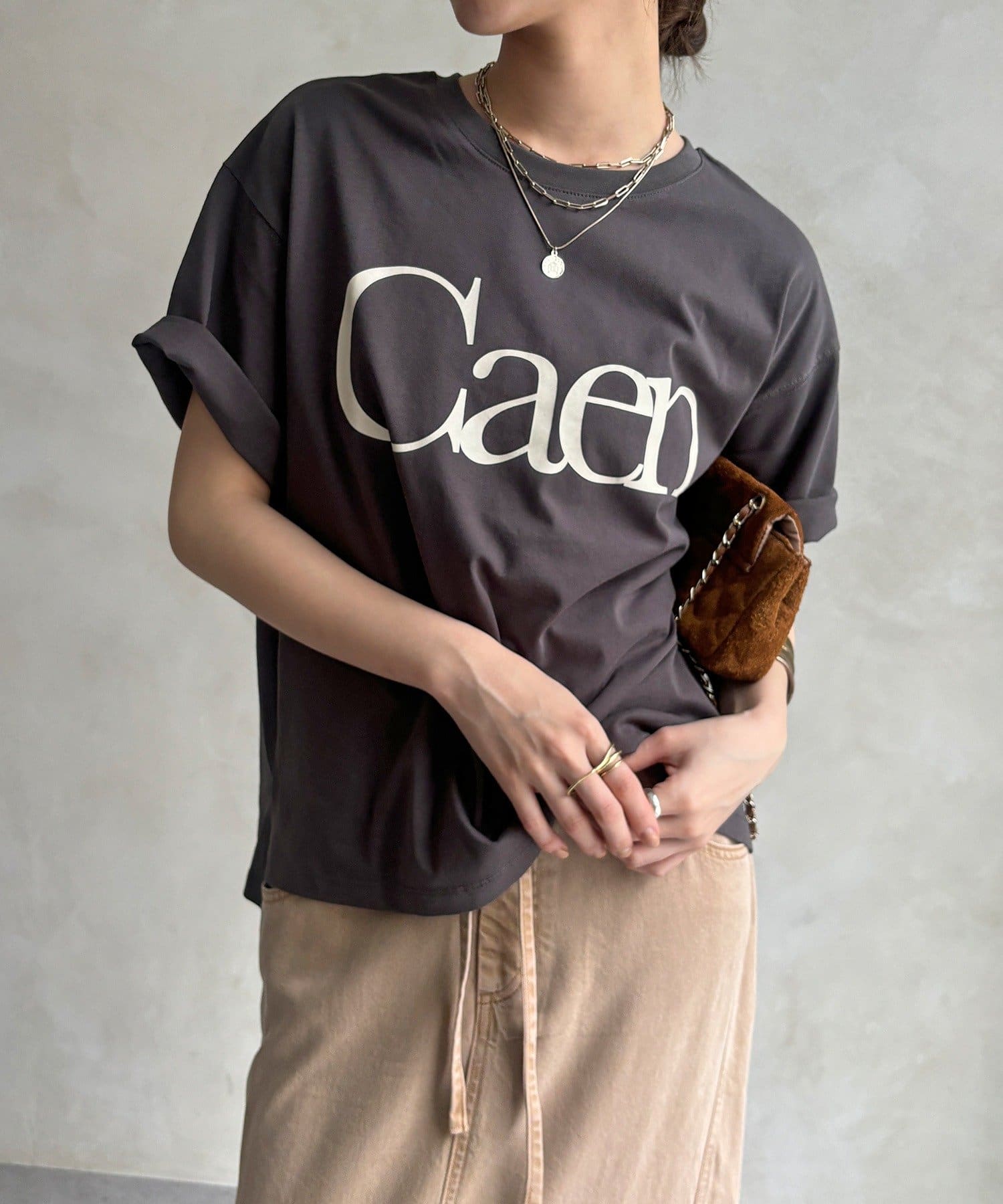 DOUDOU(ドゥドゥ) 【WEB限定】CaenクルーネックロゴTEE