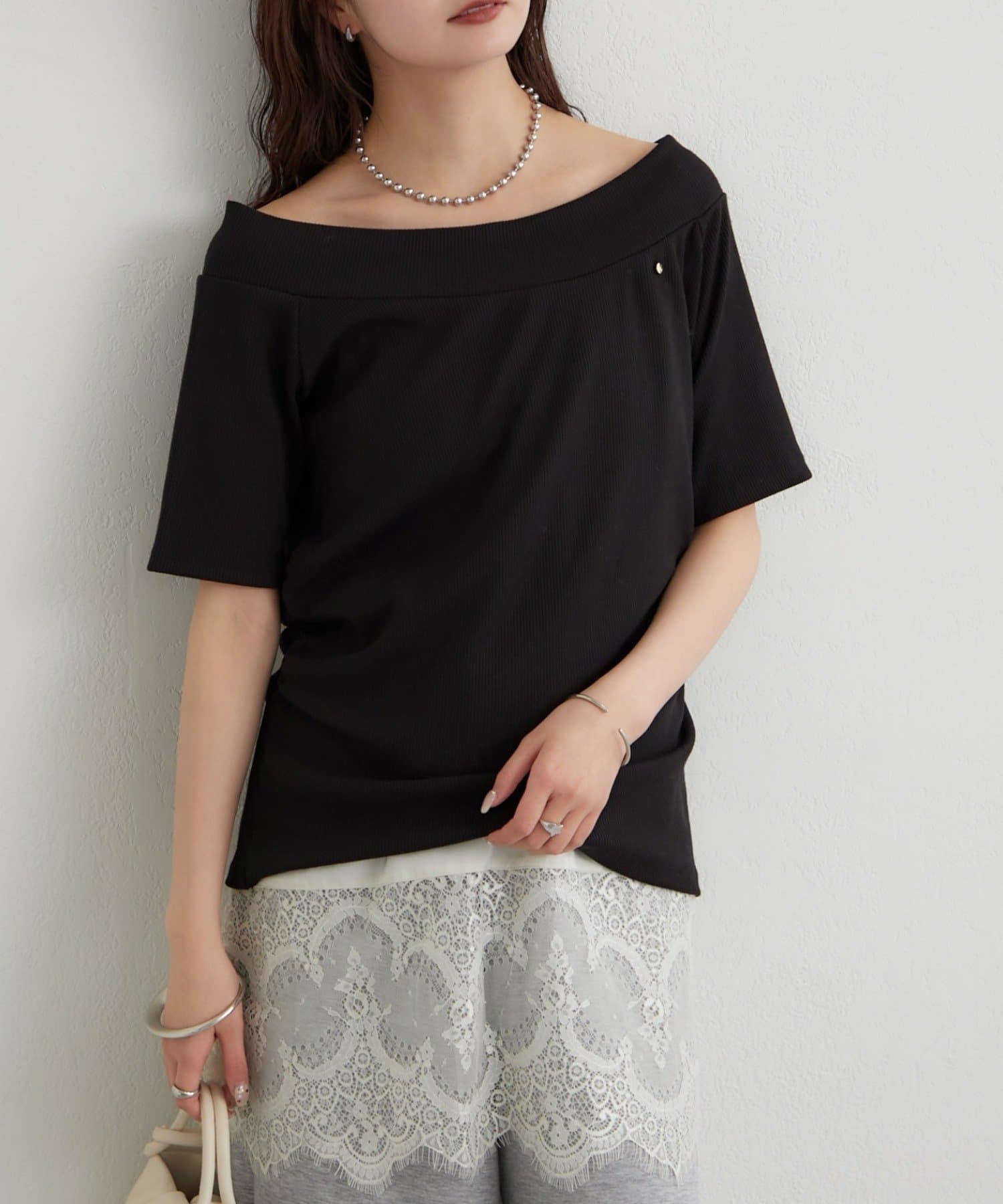 mystic(ミスティック) プレート付きワイドネックT