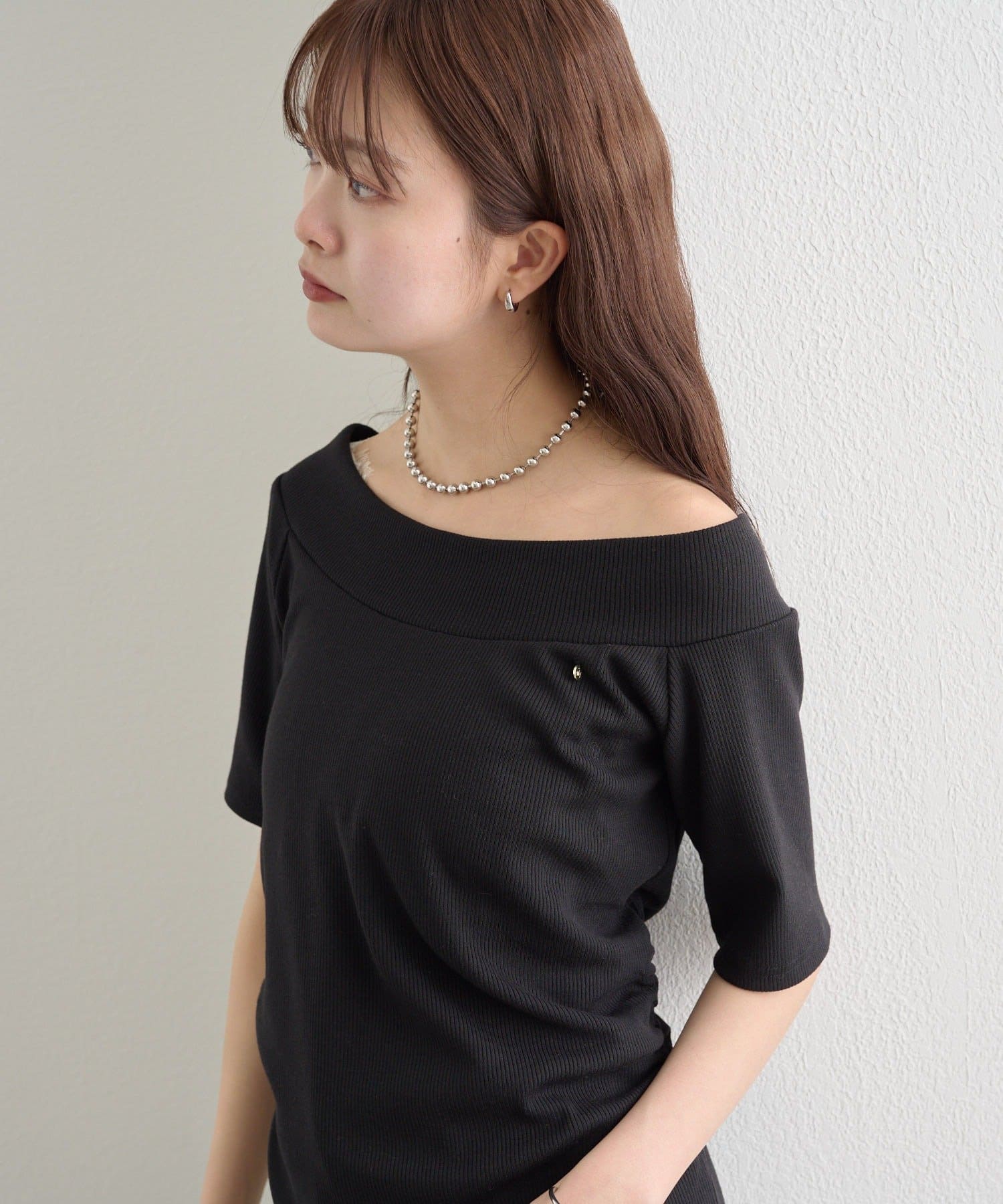 mystic(ミスティック) プレート付きワイドネックT