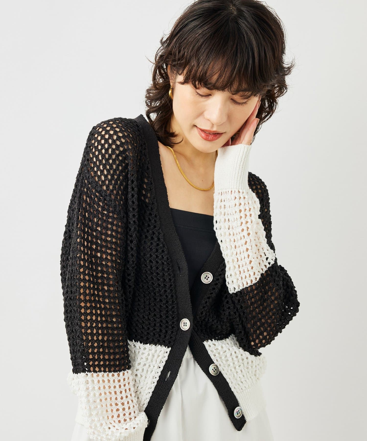 NOLLEY'S(ノーリーズ) 《手洗い可能》テープメッシュ編Vネックカーディガン