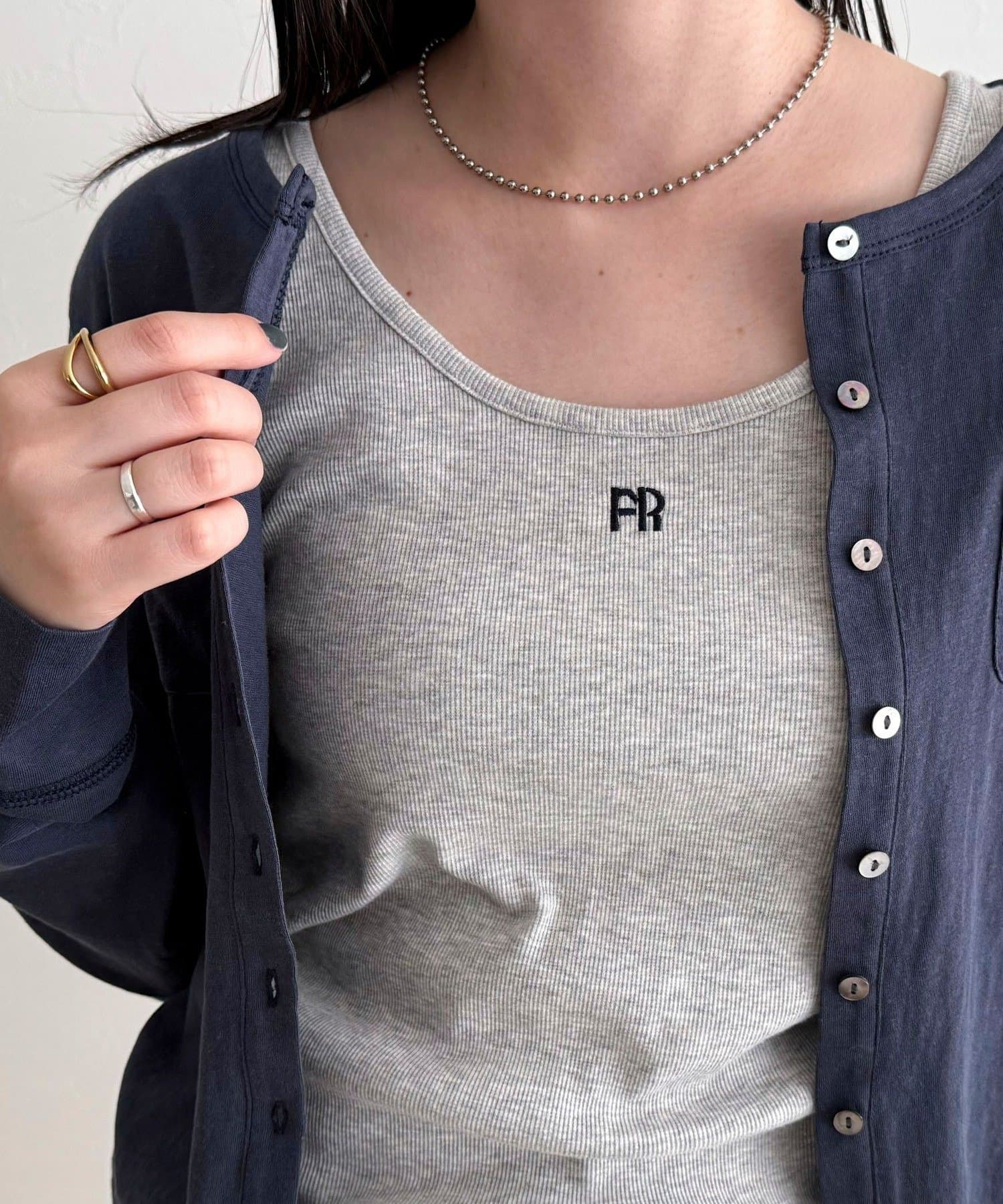 FREDY & GLOSTER(フレディ アンド グロスター) FR刺繍タンクトップ