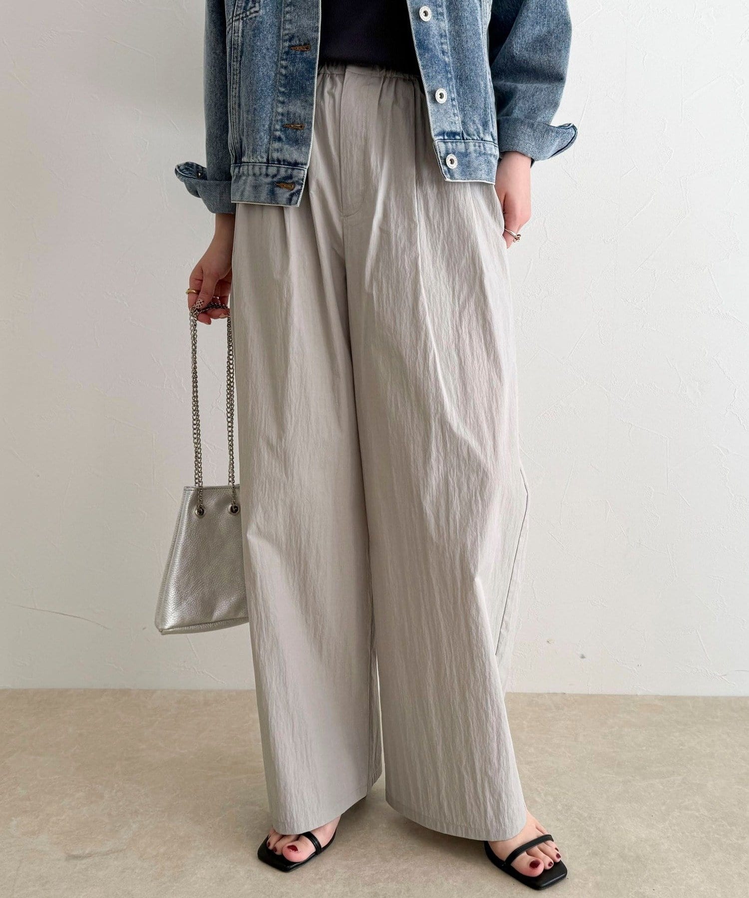 FREDY & GLOSTER(フレディ アンド グロスター) コットンナイロンタックギャザーパンツ