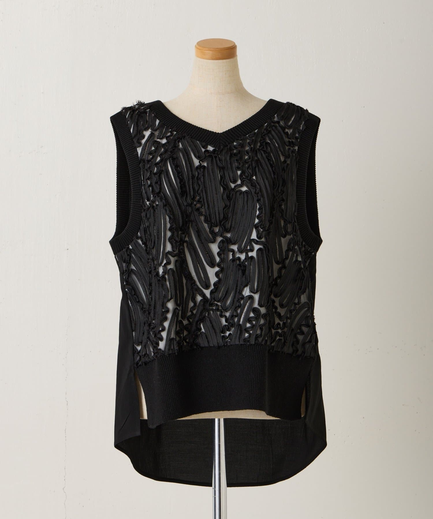 COLLAGE GALLARDAGALANTE(コラージュ ガリャルダガランテ) 【大人のレースアイテム】ノースリーブバテンレースブラウス