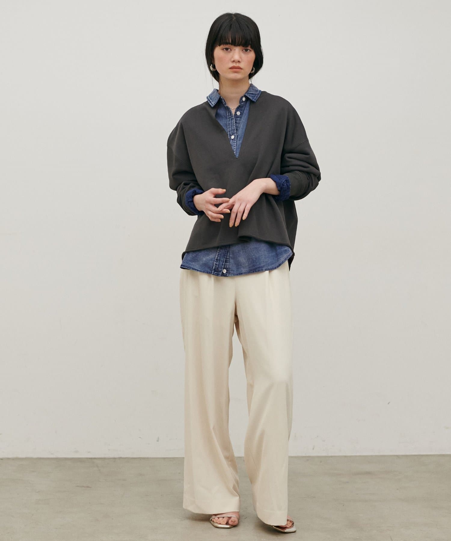 LARUTA(ラルータ) 【夏も着れるデニム】デニム風加工シャツ