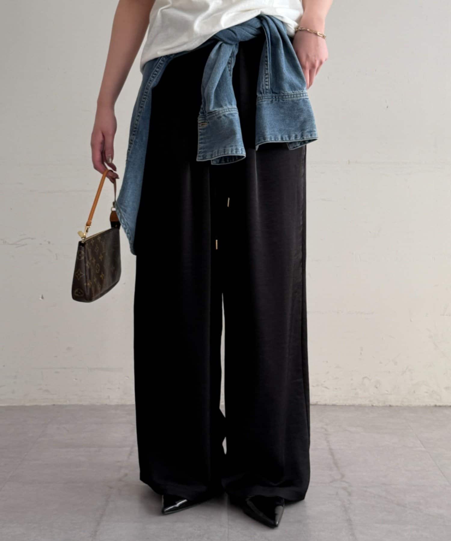 LOUNGEDRESS(ラウンジドレス) サテンワイドイージーパンツ