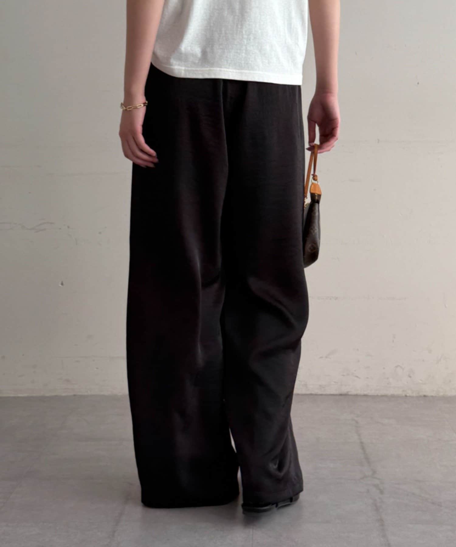LOUNGEDRESS(ラウンジドレス) サテンワイドイージーパンツ