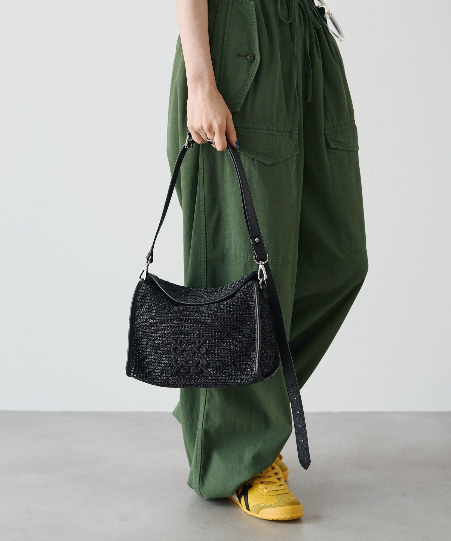 russet(ラシット) ナイロンラフィアショルダーバッグ