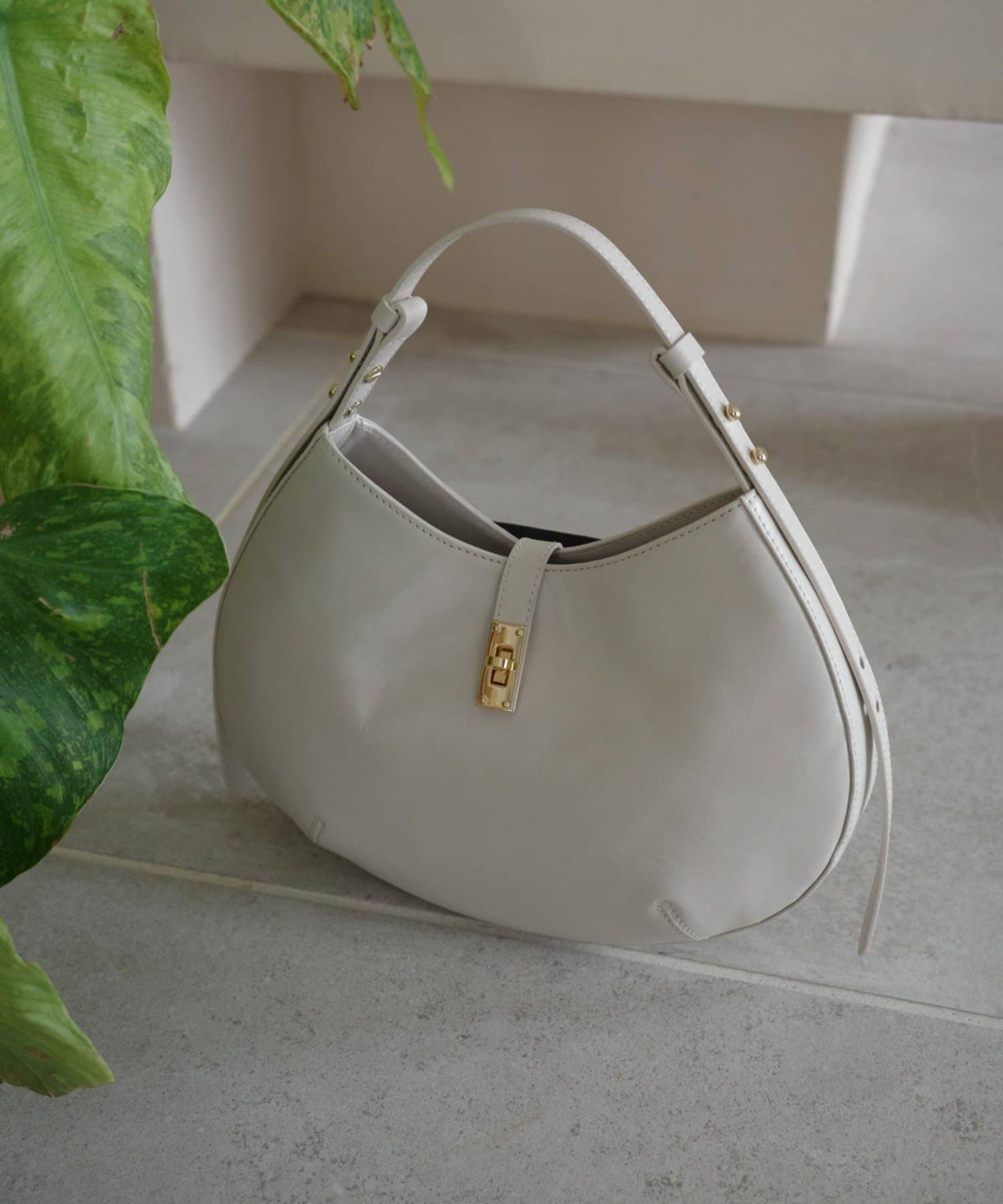 gemeil(ジェムイル) 【MIZUKI企画】ツイストロックバッグ(CE-1704)