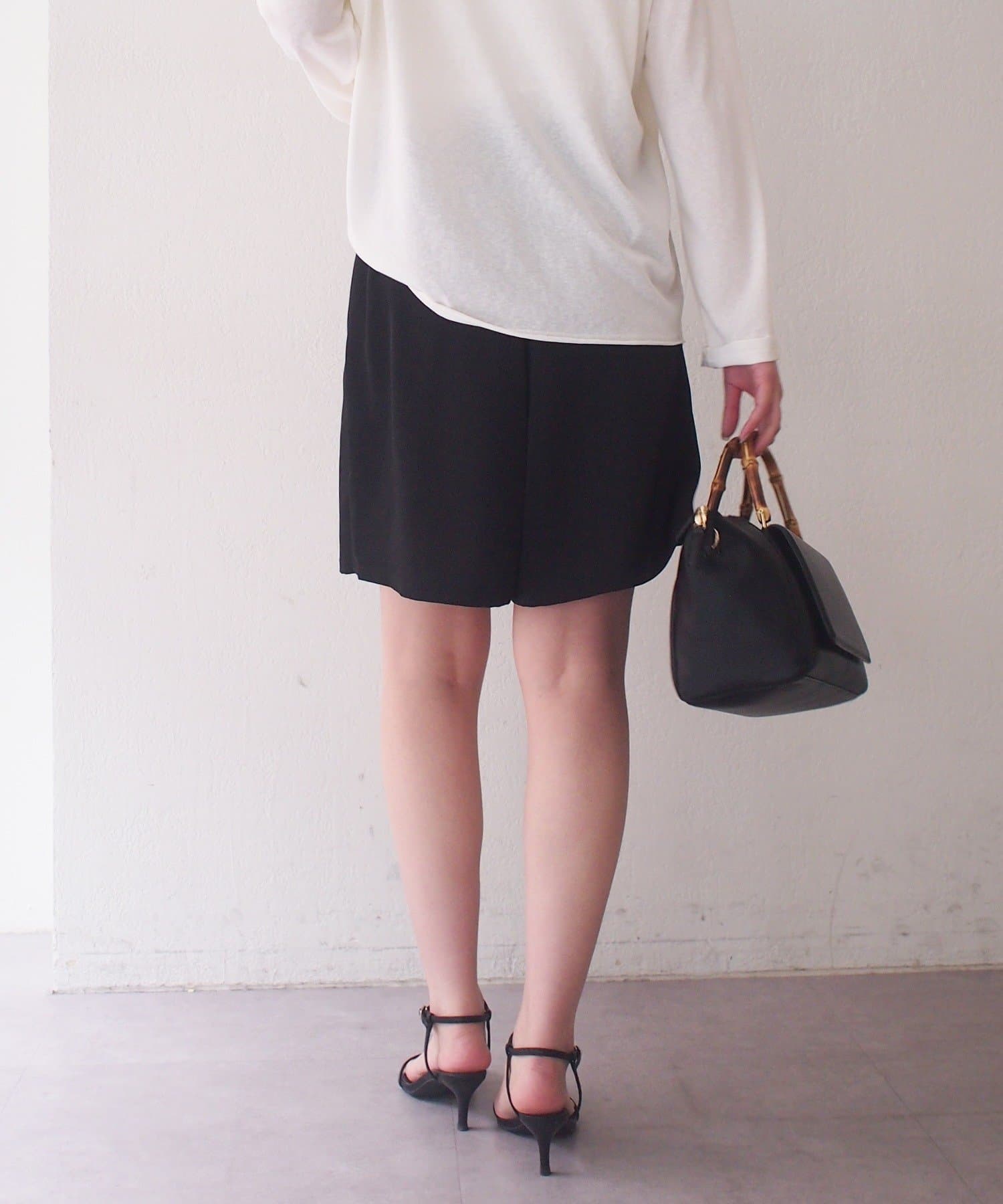 LOUNGEDRESS(ラウンジドレス) サテンショートパンツ