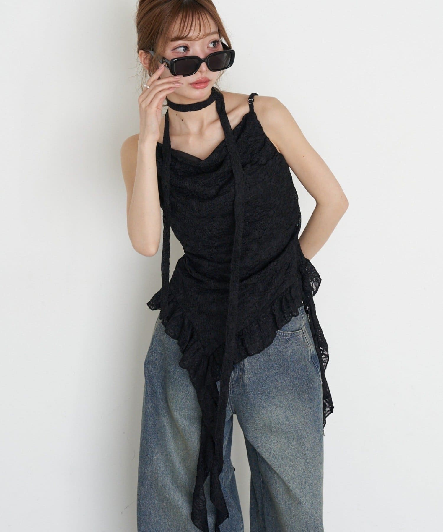 RAY CASSIN(レイカズン) タイ付サイドフリルキャミ