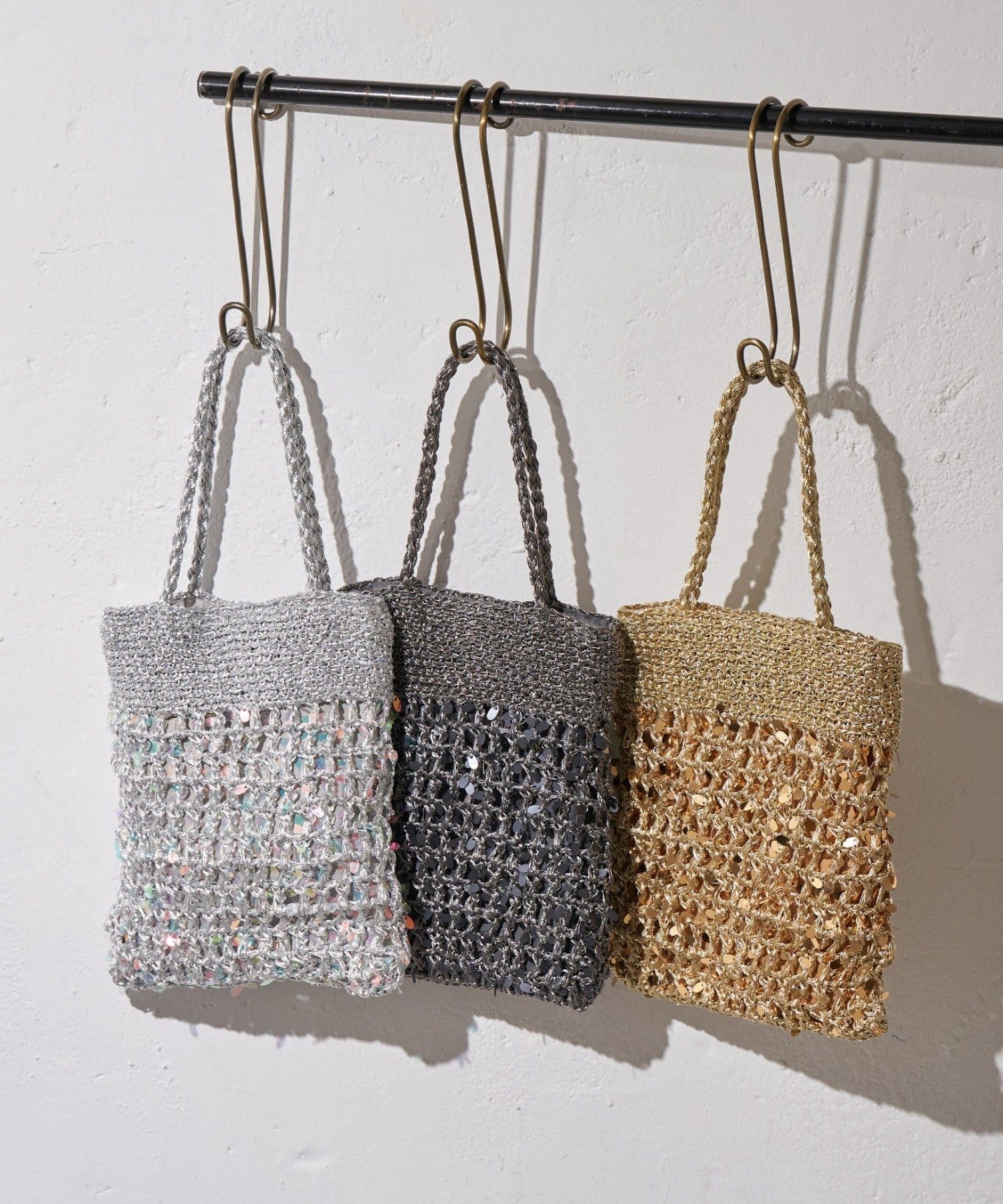 CIAOPANIC TYPY(チャオパニックティピー) :【2WAYで使用可能！】チェーン付き手編みスパンコールBAG