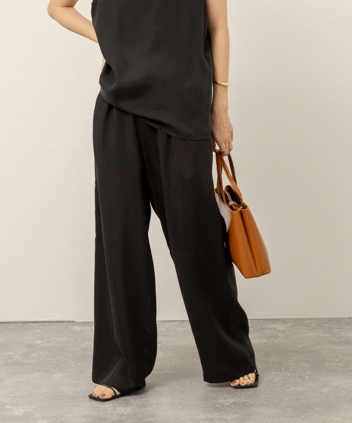 NOLLEY'S(ノーリーズ) 《セットアップ対応》【MAQWEL/マクウェル】ウォッシャブルサテンパンツ