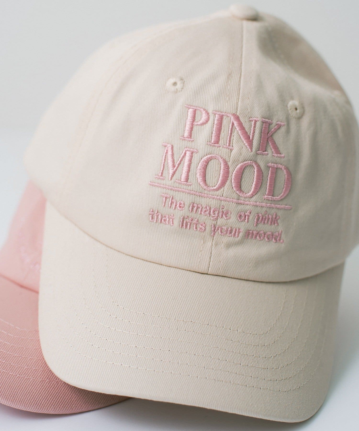 3COINS(スリーコインズ) 刺繍キャップ