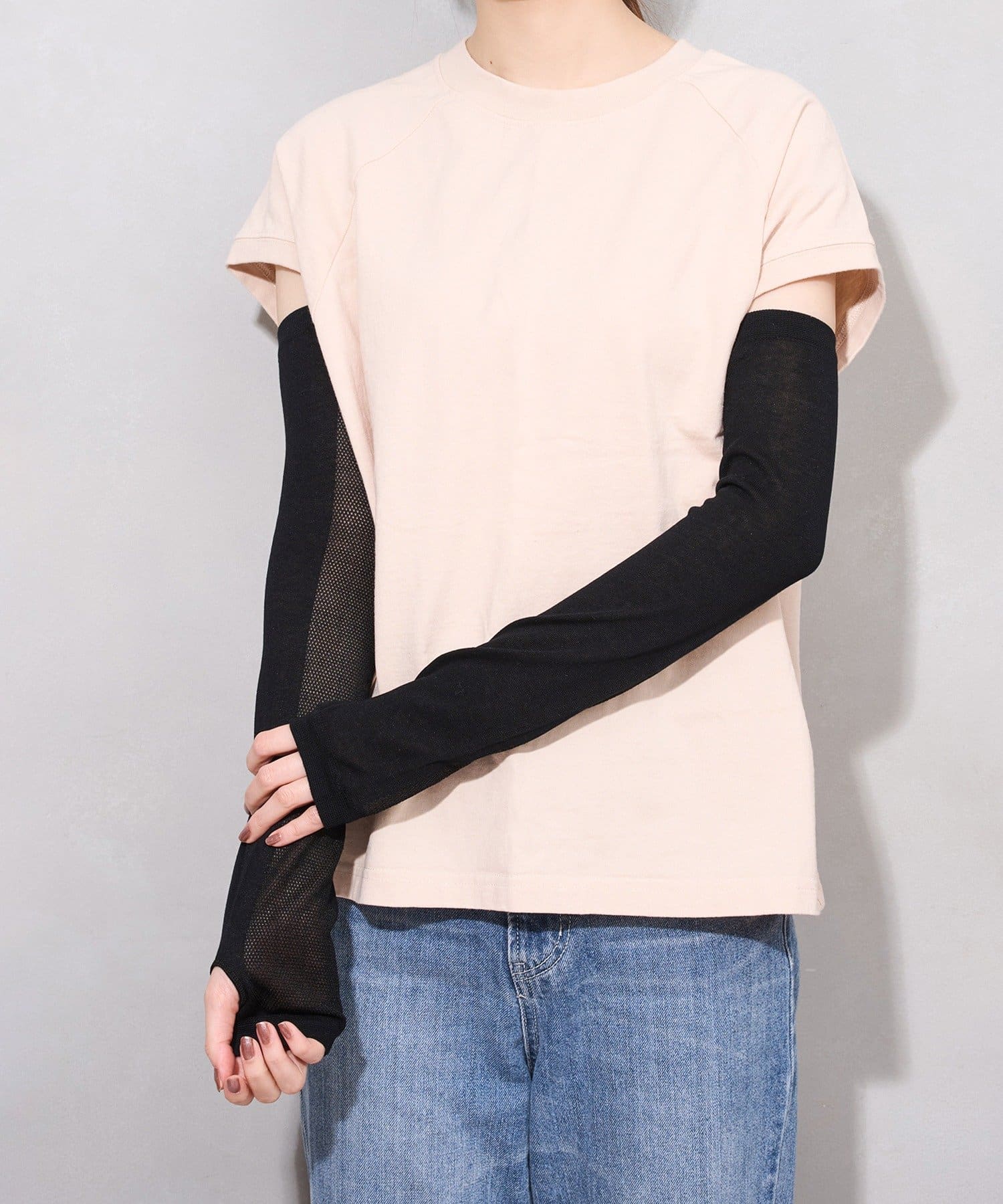 3COINS(スリーコインズ) UV吸熱冷感抗菌防臭アームカバー