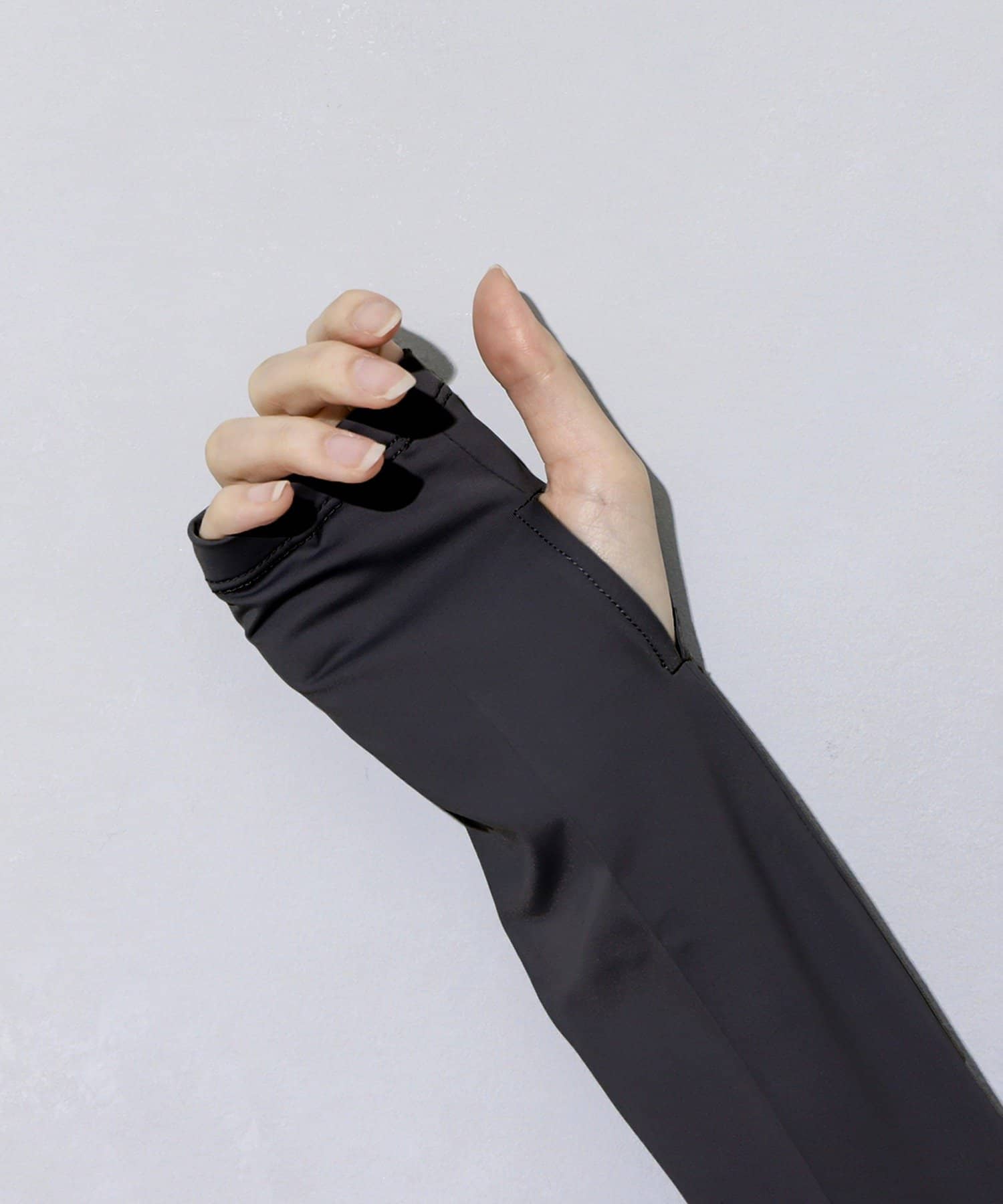 3COINS(スリーコインズ) UV超冷感アームカバー