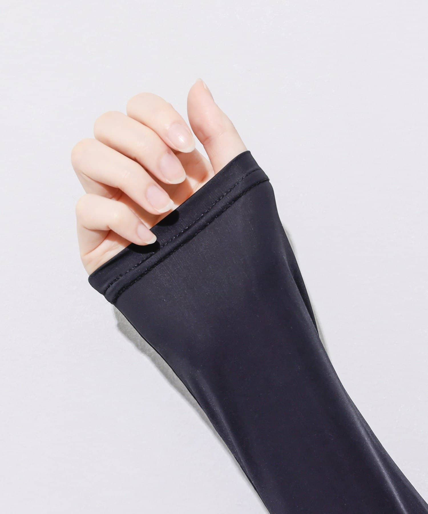 3COINS(スリーコインズ) UV冷感アームカバー