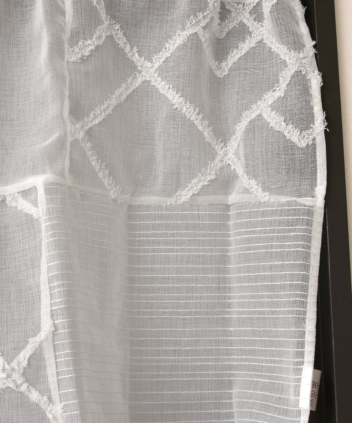 3COINS(スリーコインズ) パッチワークカフェカーテン：45×105cm