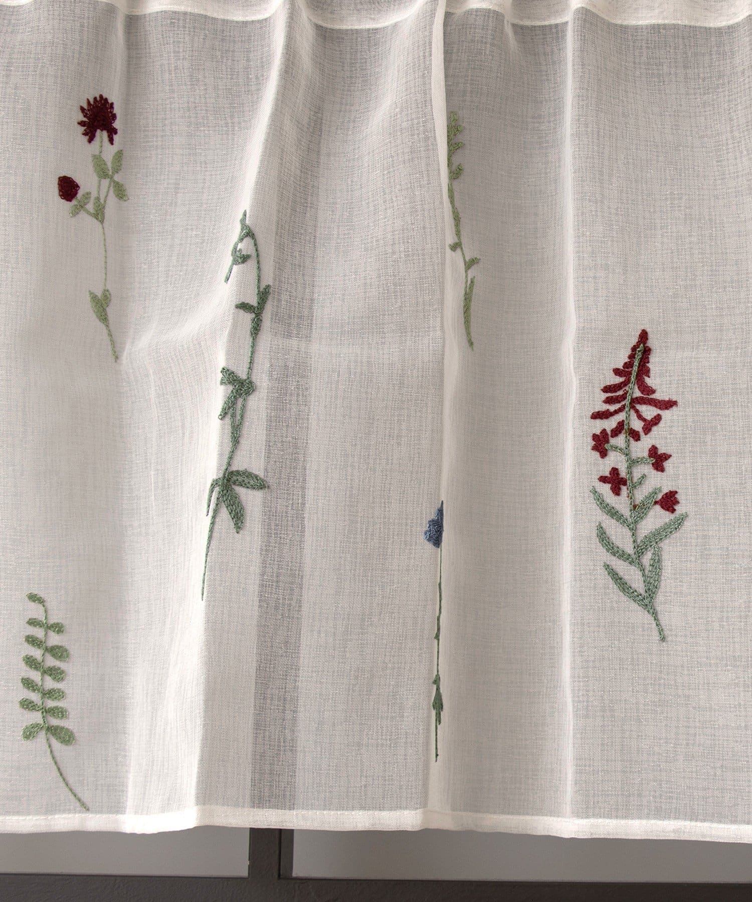 3COINS(スリーコインズ) 刺繍カフェカーテンミックスフラワー：45×105cm