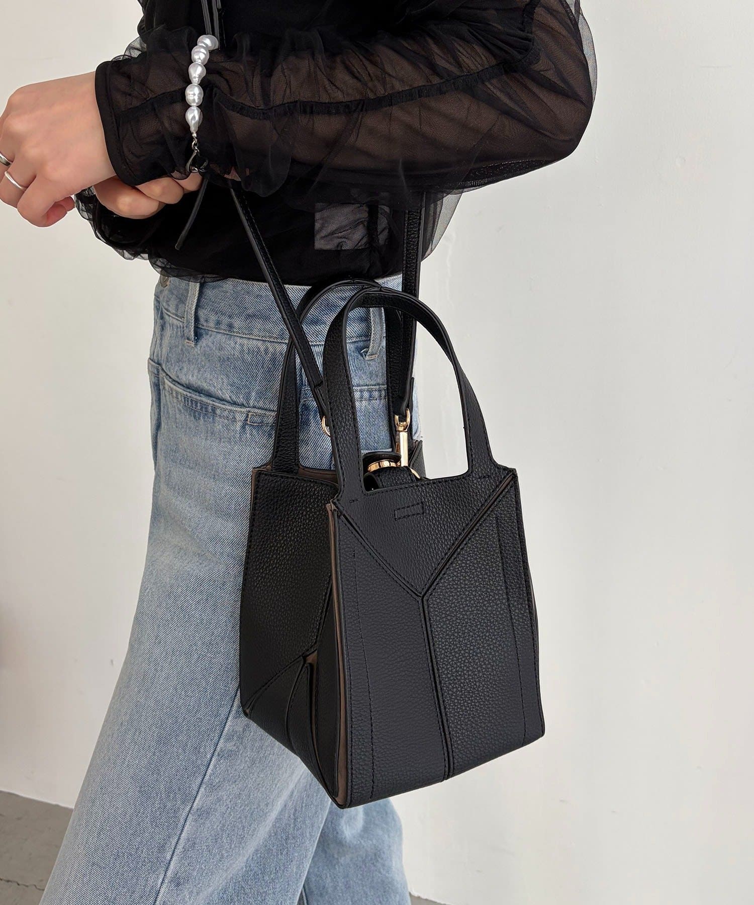 CAPRICIEUX LE'MAGE(カプリシュレマージュ) 【S/Lサイズ展開あり】ブロッキングバッグ S