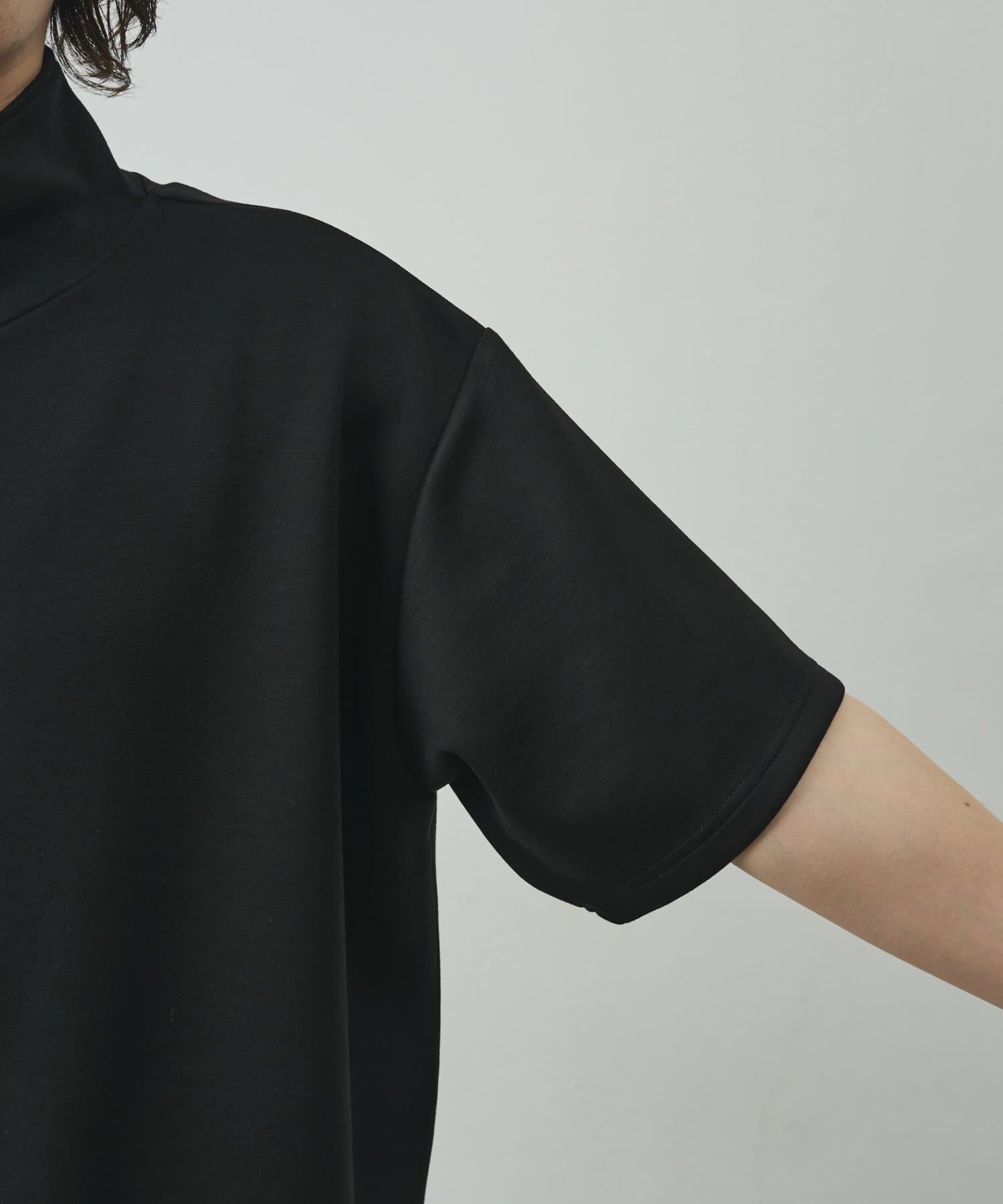 COLONY 2139(コロニー トゥーワンスリーナイン) ダイバーポンチハーフZIP